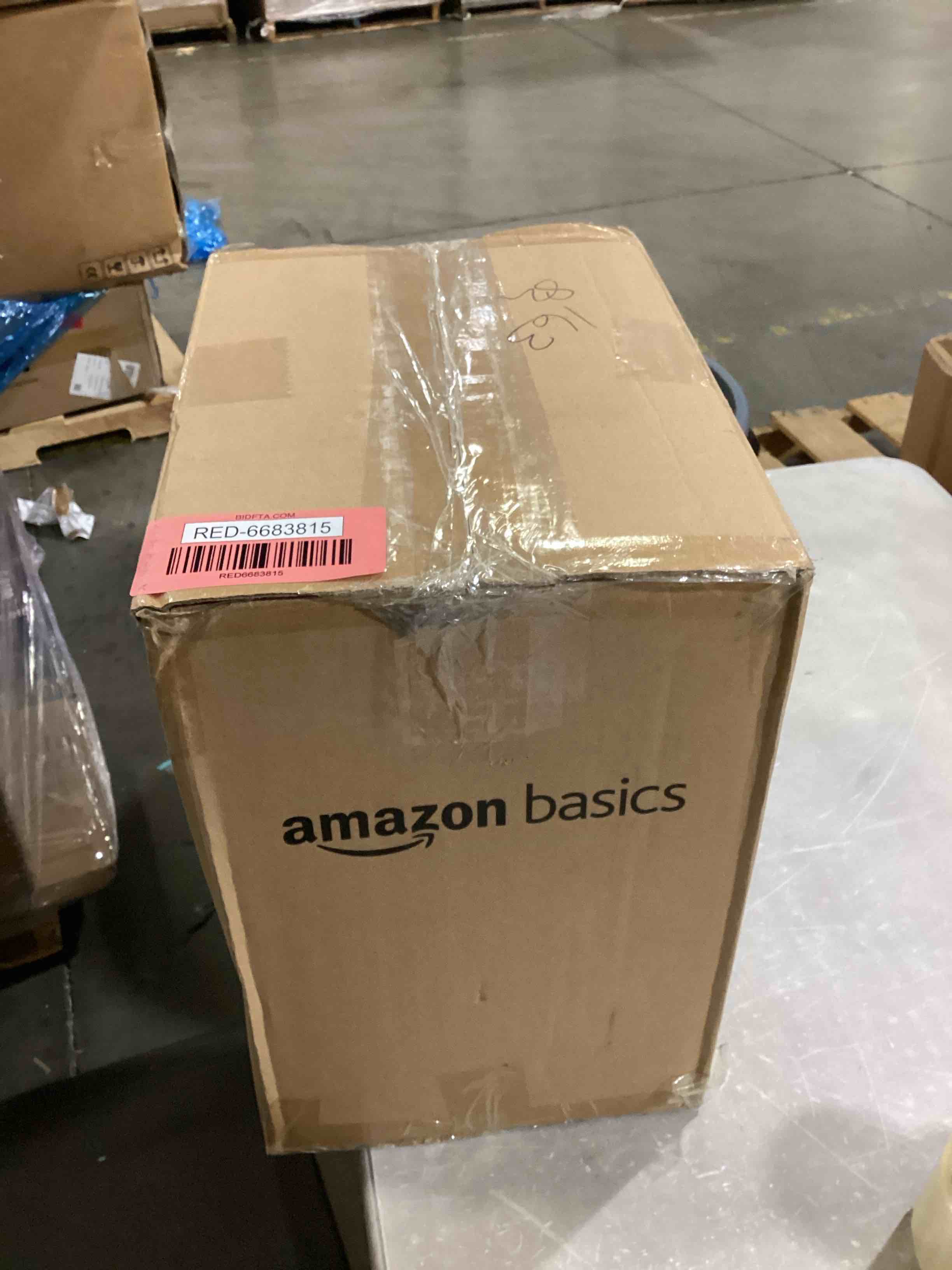 https://s3.amazonaws.com/lotting-images-prod/bidfta/RED6683815_1733494818111.jpeg