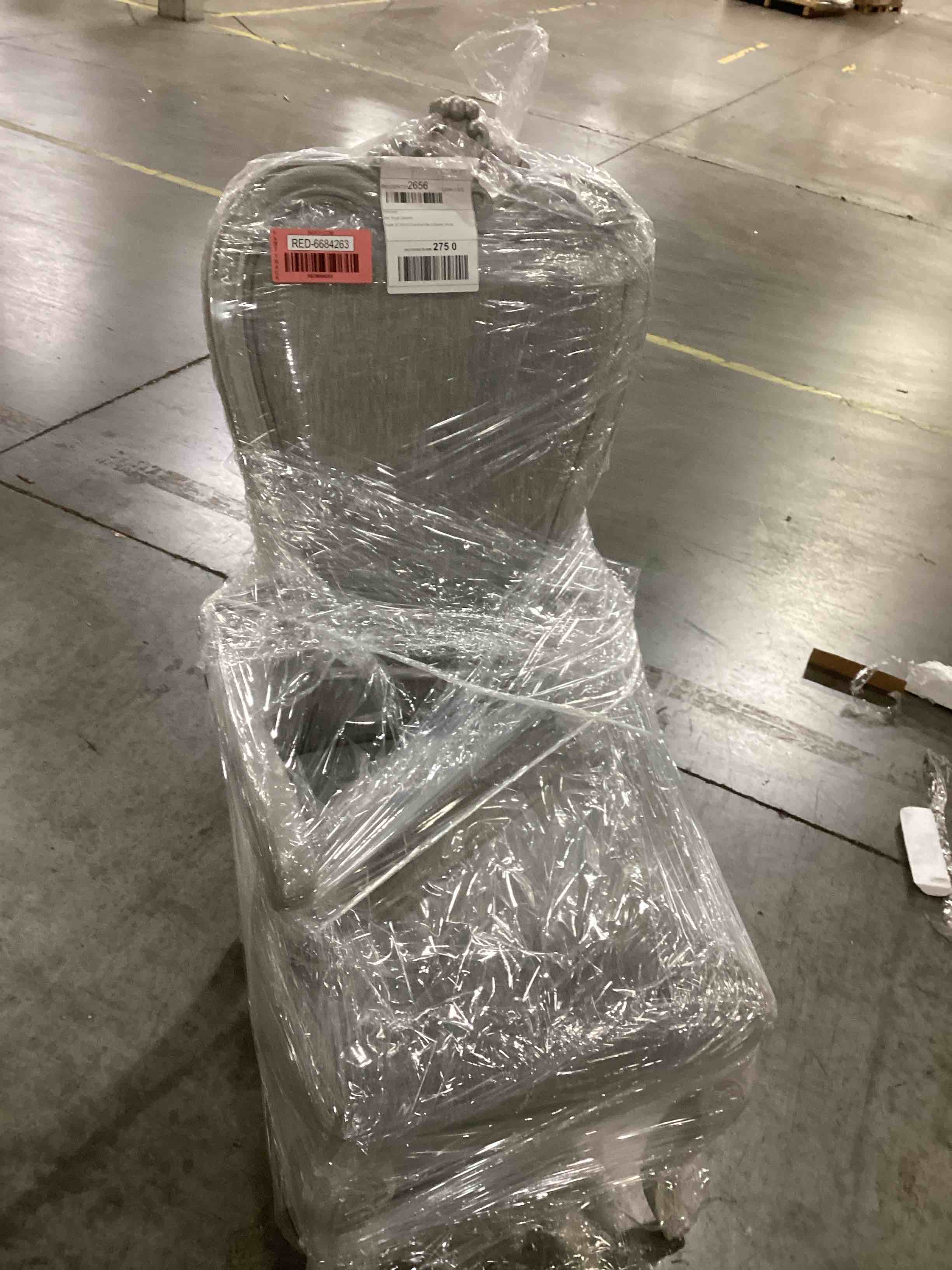 https://s3.amazonaws.com/lotting-images-prod/bidfta/RED6684263_1734107034072.jpeg