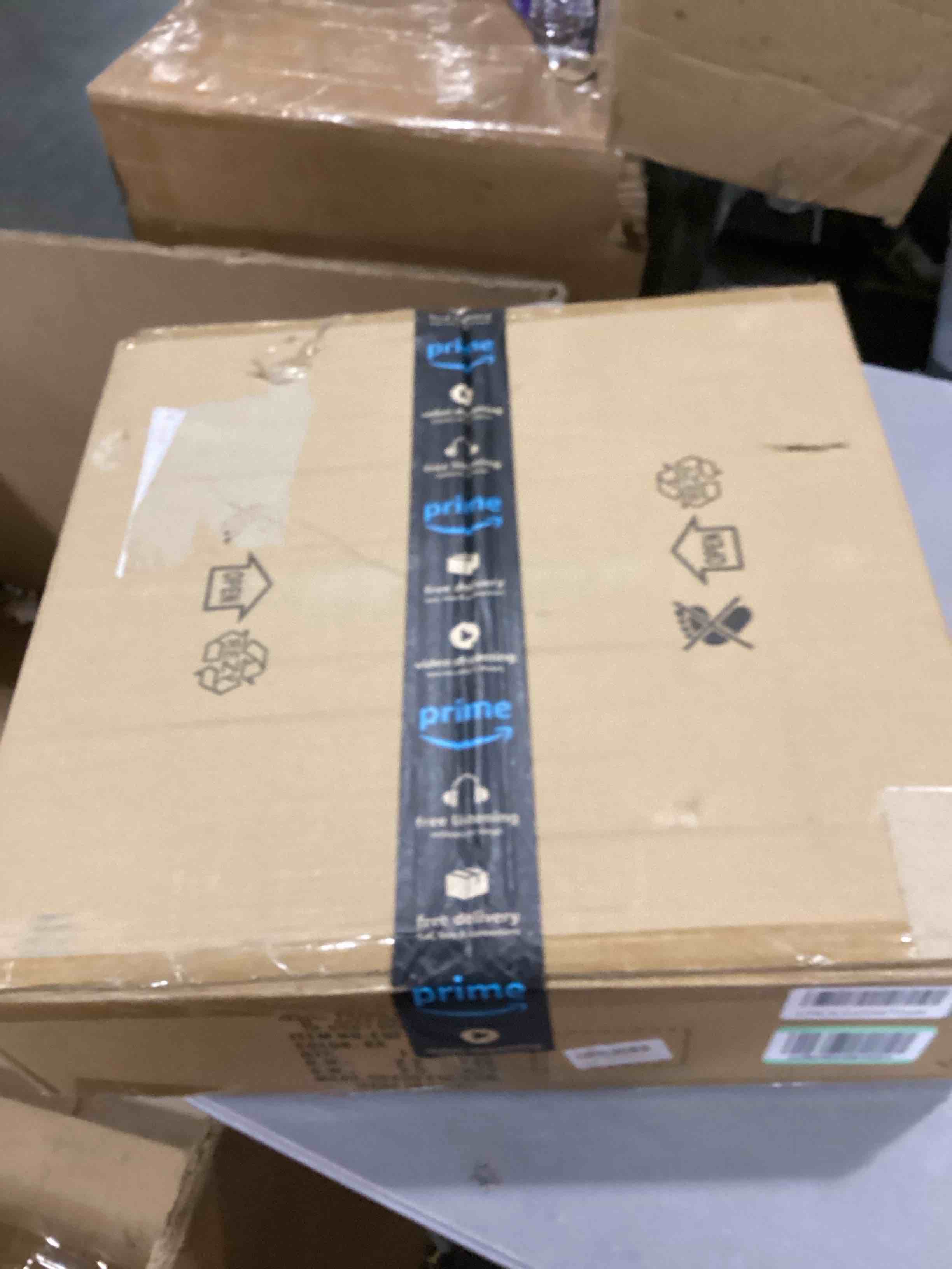 https://s3.amazonaws.com/lotting-images-prod/bidfta/RED6684819_1732035003986.jpeg