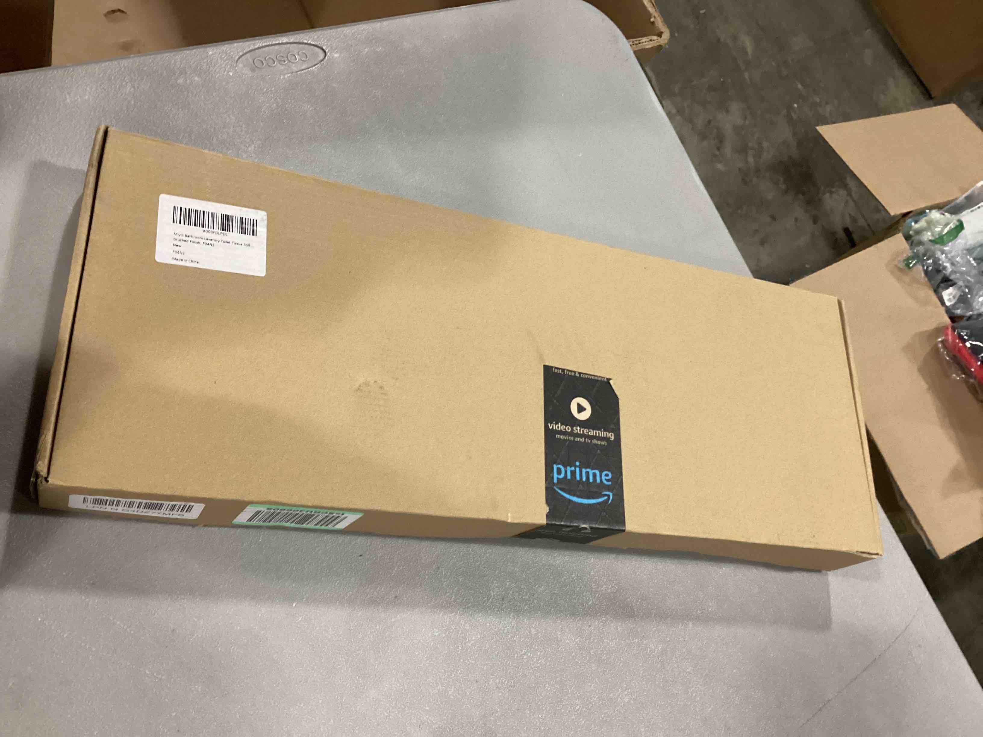https://s3.amazonaws.com/lotting-images-prod/bidfta/RED6685231_1732199417857.jpeg