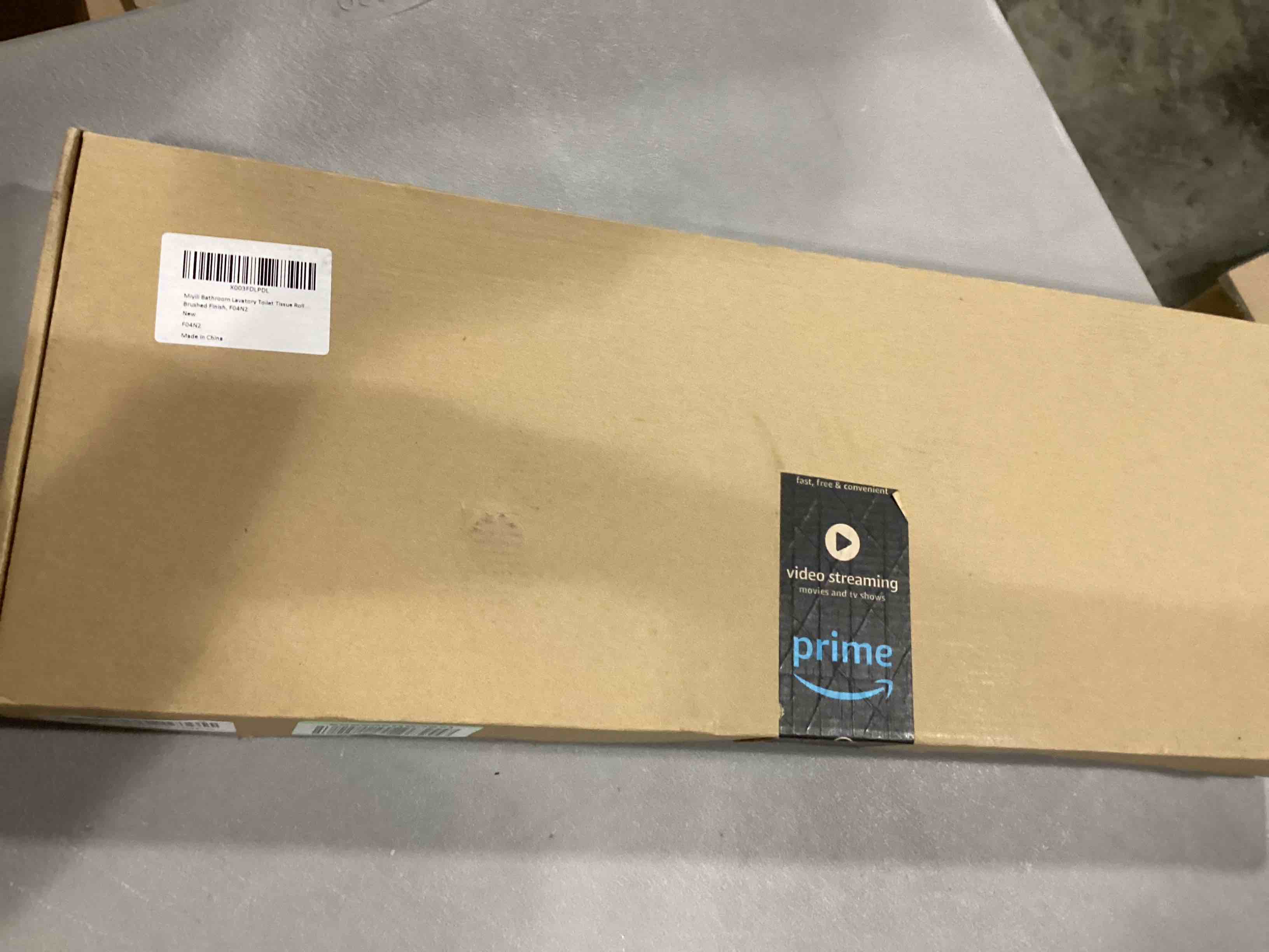 https://s3.amazonaws.com/lotting-images-prod/bidfta/RED6685231_1732199419491.jpeg