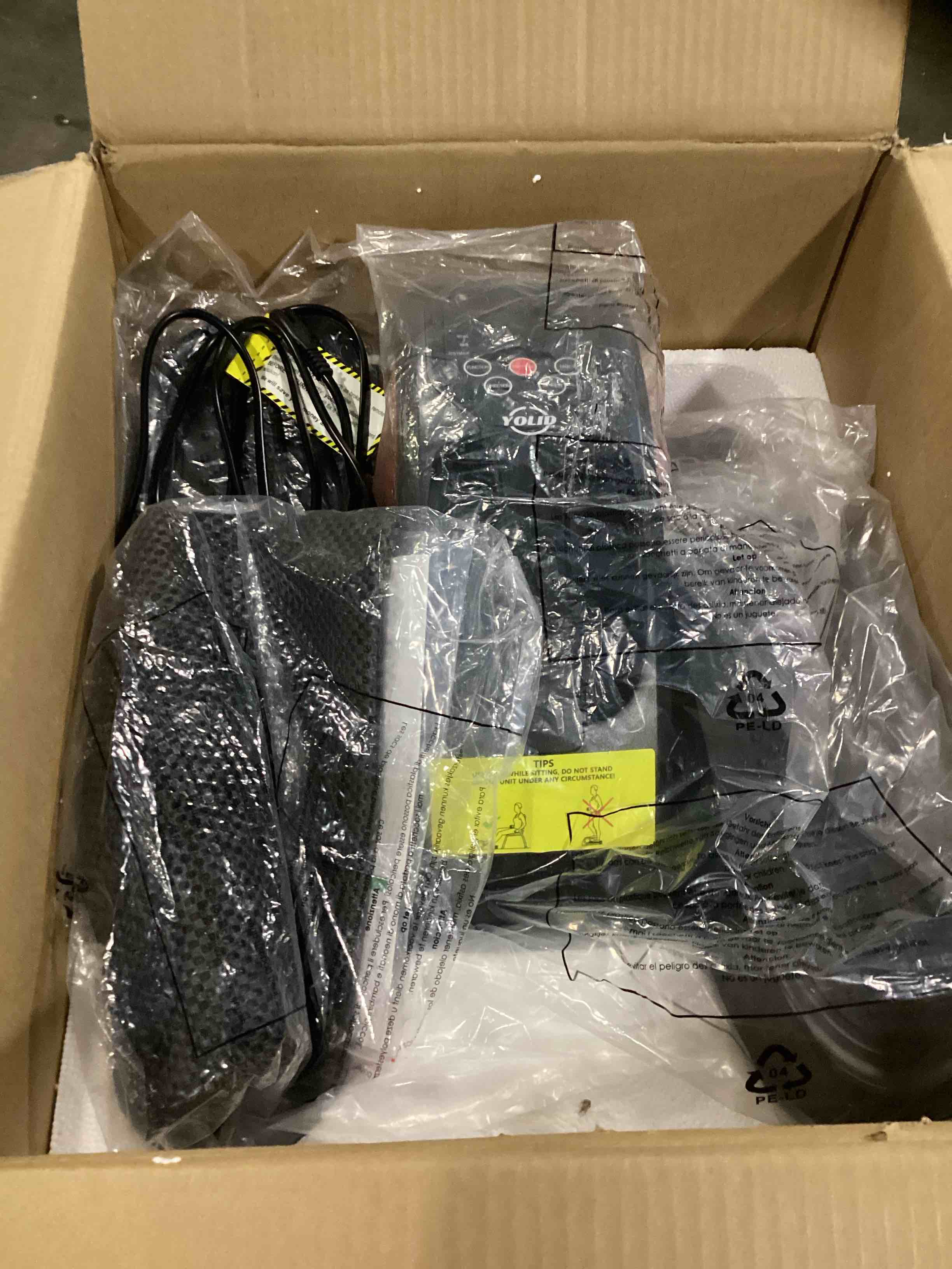 https://s3.amazonaws.com/lotting-images-prod/bidfta/RED6686415_1733164094266.jpeg