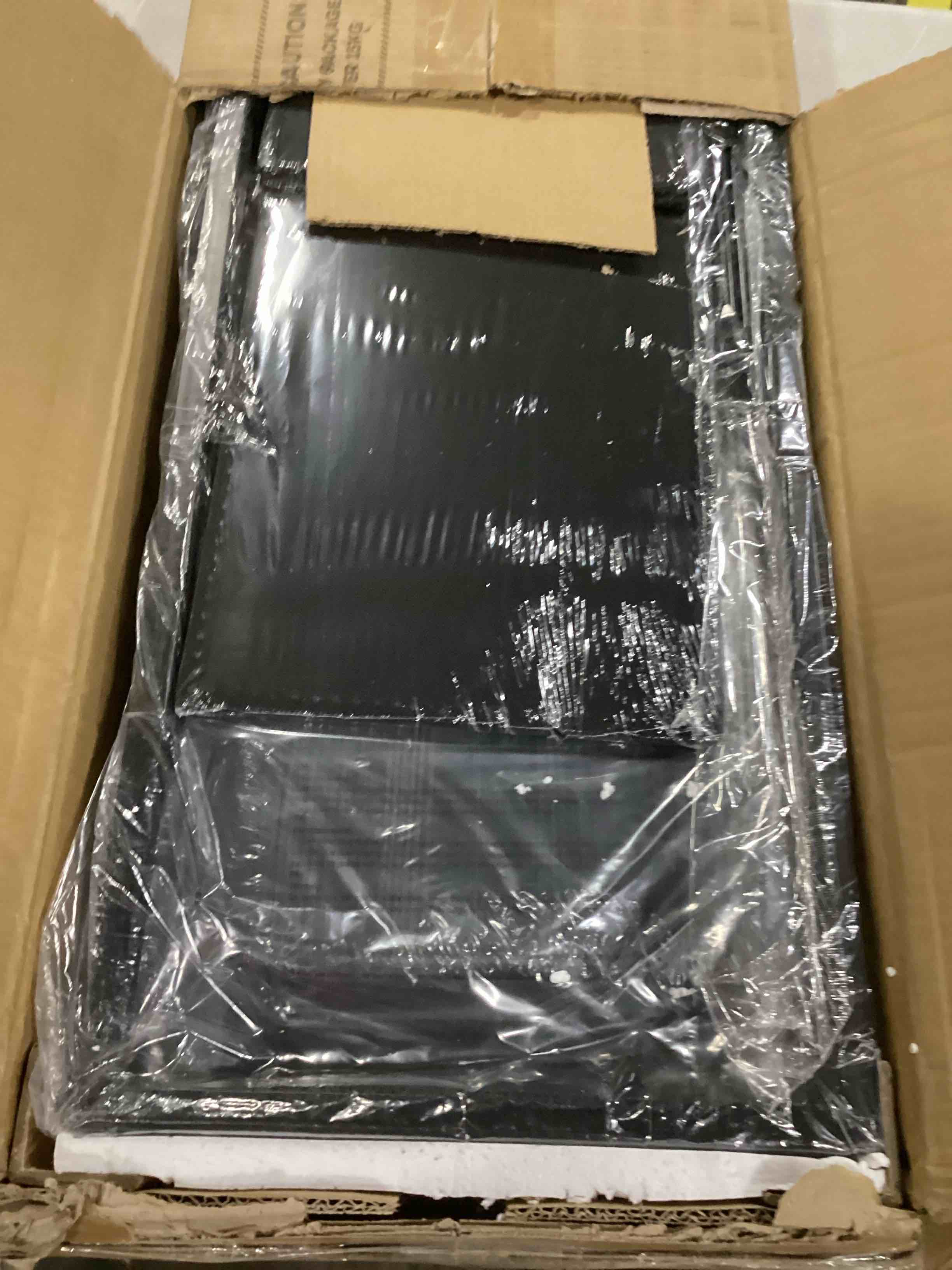 https://s3.amazonaws.com/lotting-images-prod/bidfta/RED6686482_1733233717019.jpeg