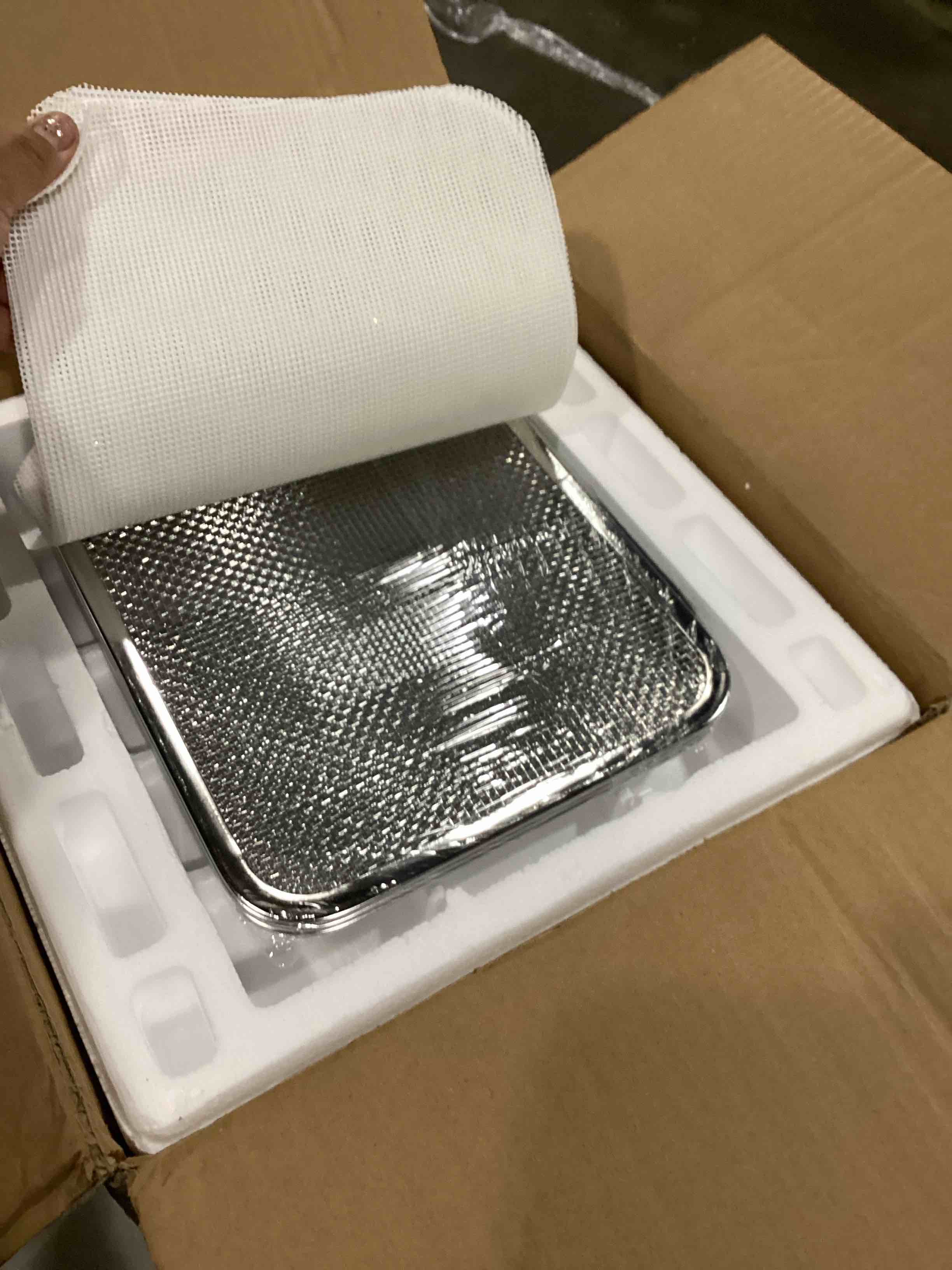 https://s3.amazonaws.com/lotting-images-prod/bidfta/RED6686624_1733320941085.jpeg