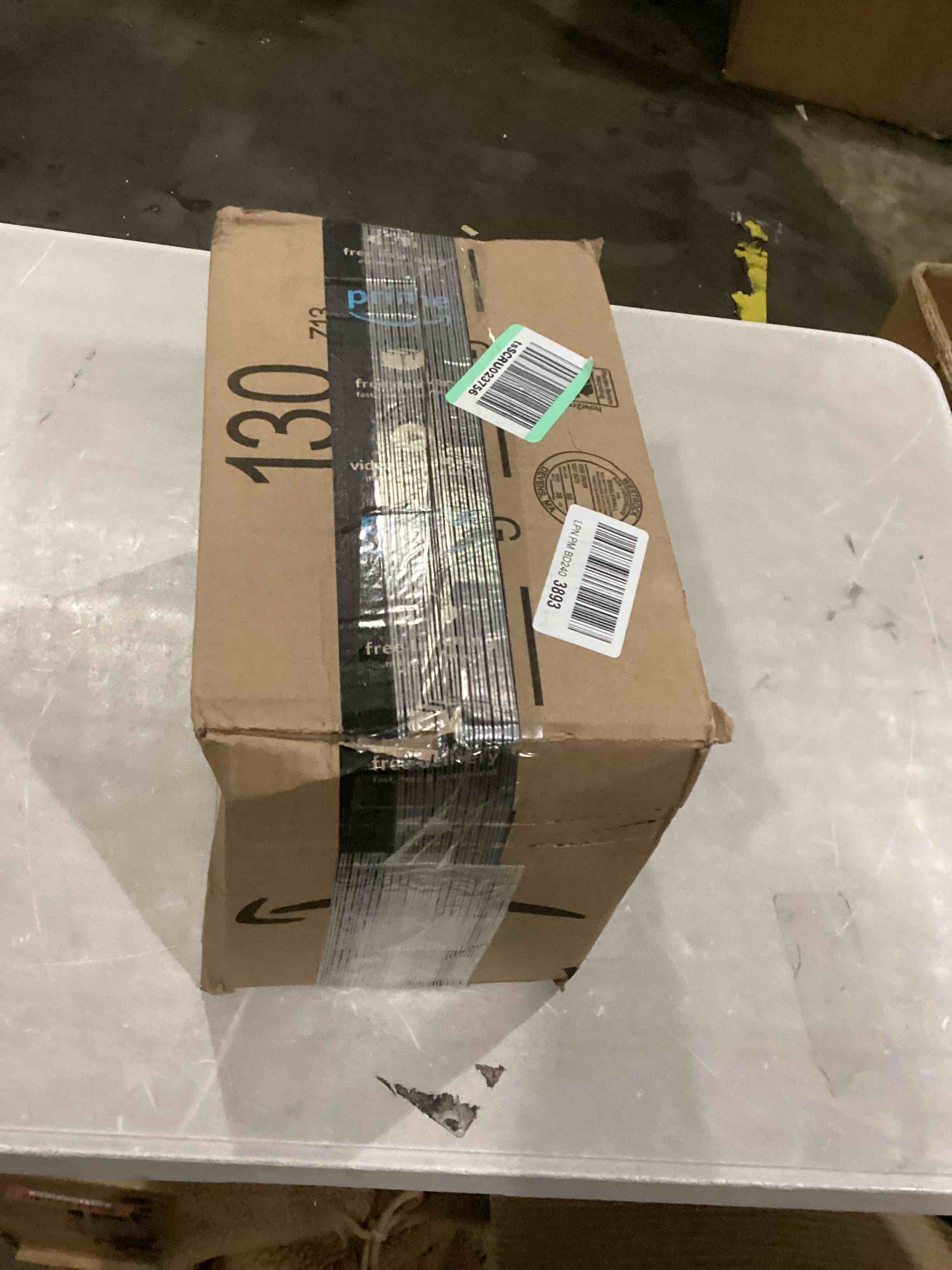 https://s3.amazonaws.com/lotting-images-prod/bidfta/RED6687249_1733838356439.jpeg
