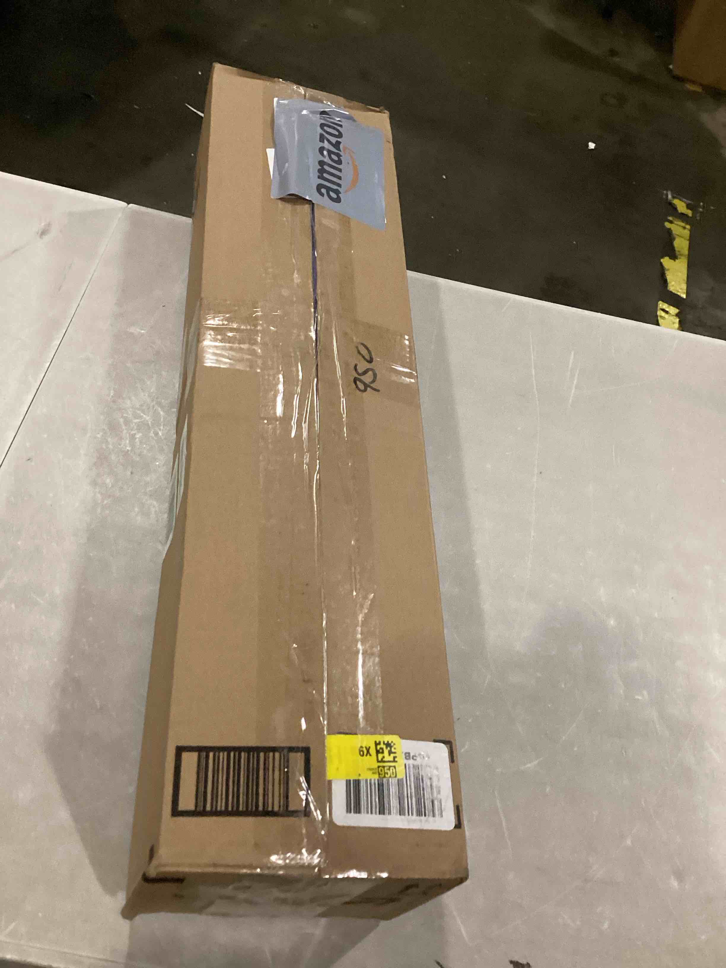 https://s3.amazonaws.com/lotting-images-prod/bidfta/RED6687430_1733931378107.jpeg