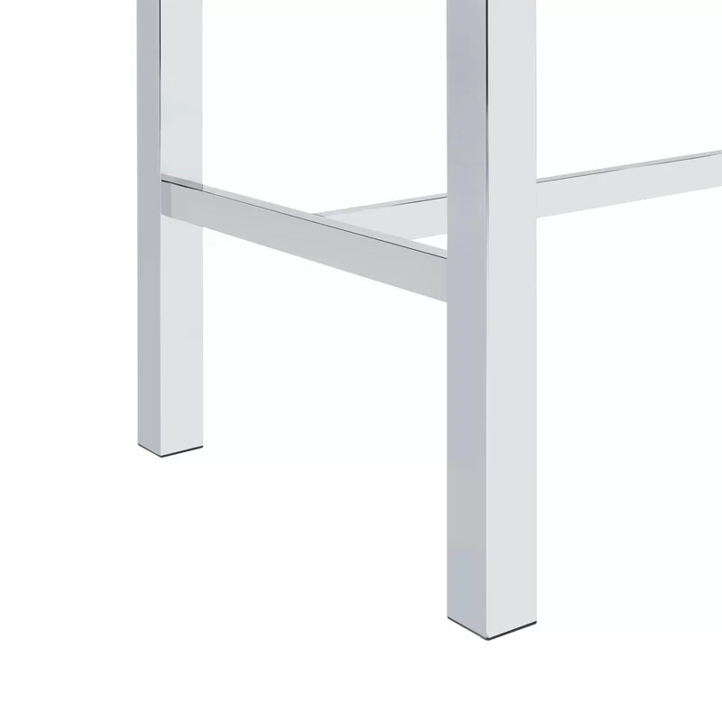 https://s3.amazonaws.com/lotting-images-prod/bidfta/RED6687704_1732884852661.jpeg