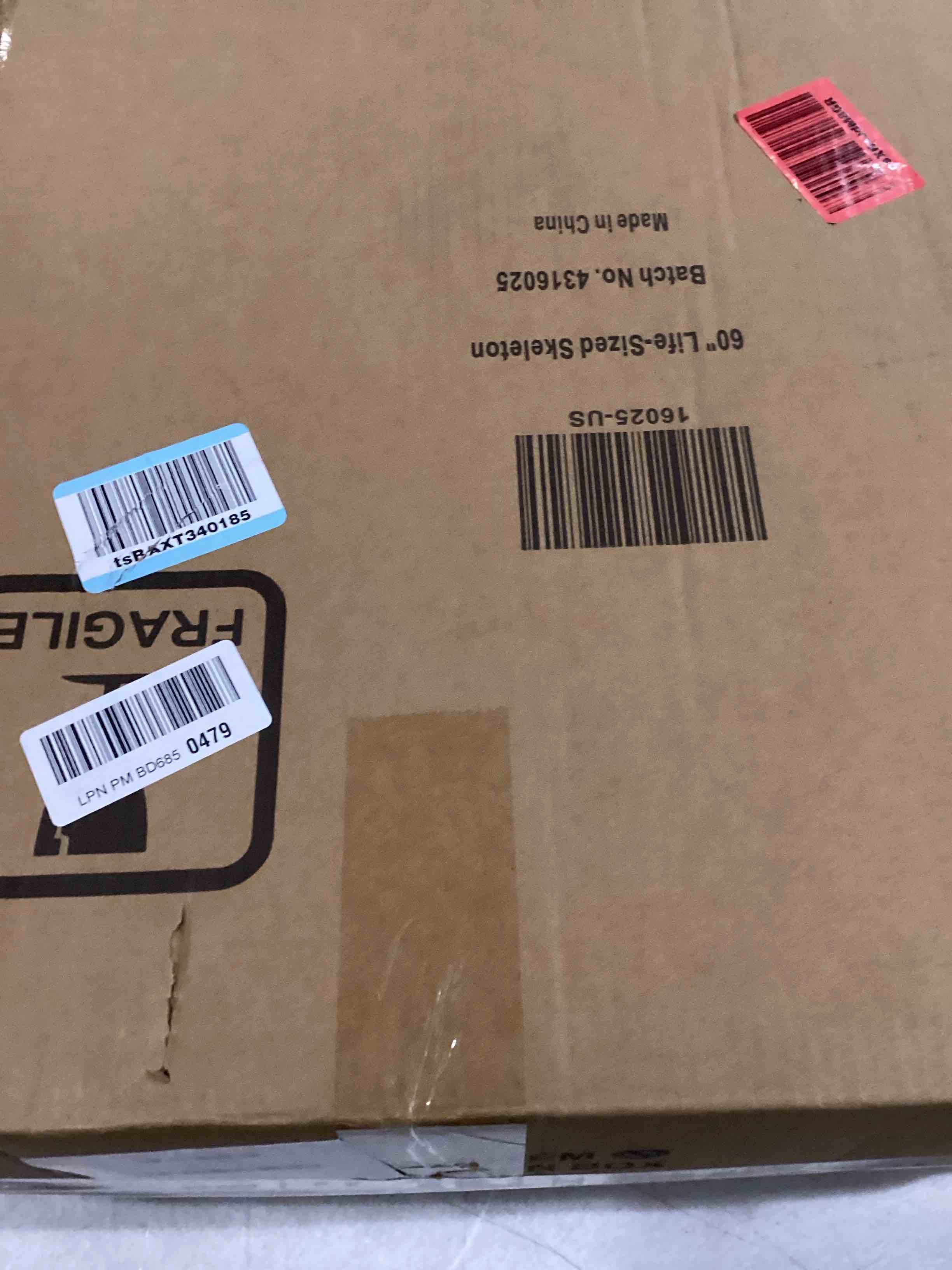 https://s3.amazonaws.com/lotting-images-prod/bidfta/RED6687985_1733230960527.jpeg