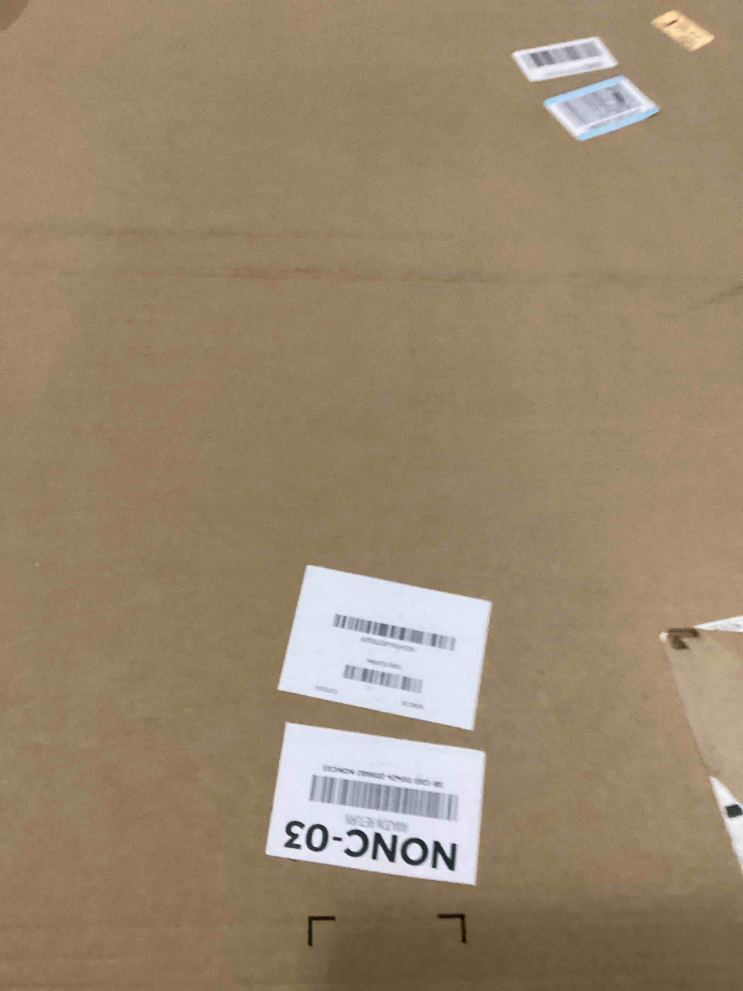 https://s3.amazonaws.com/lotting-images-prod/bidfta/RED6688033_1733239342564.jpeg