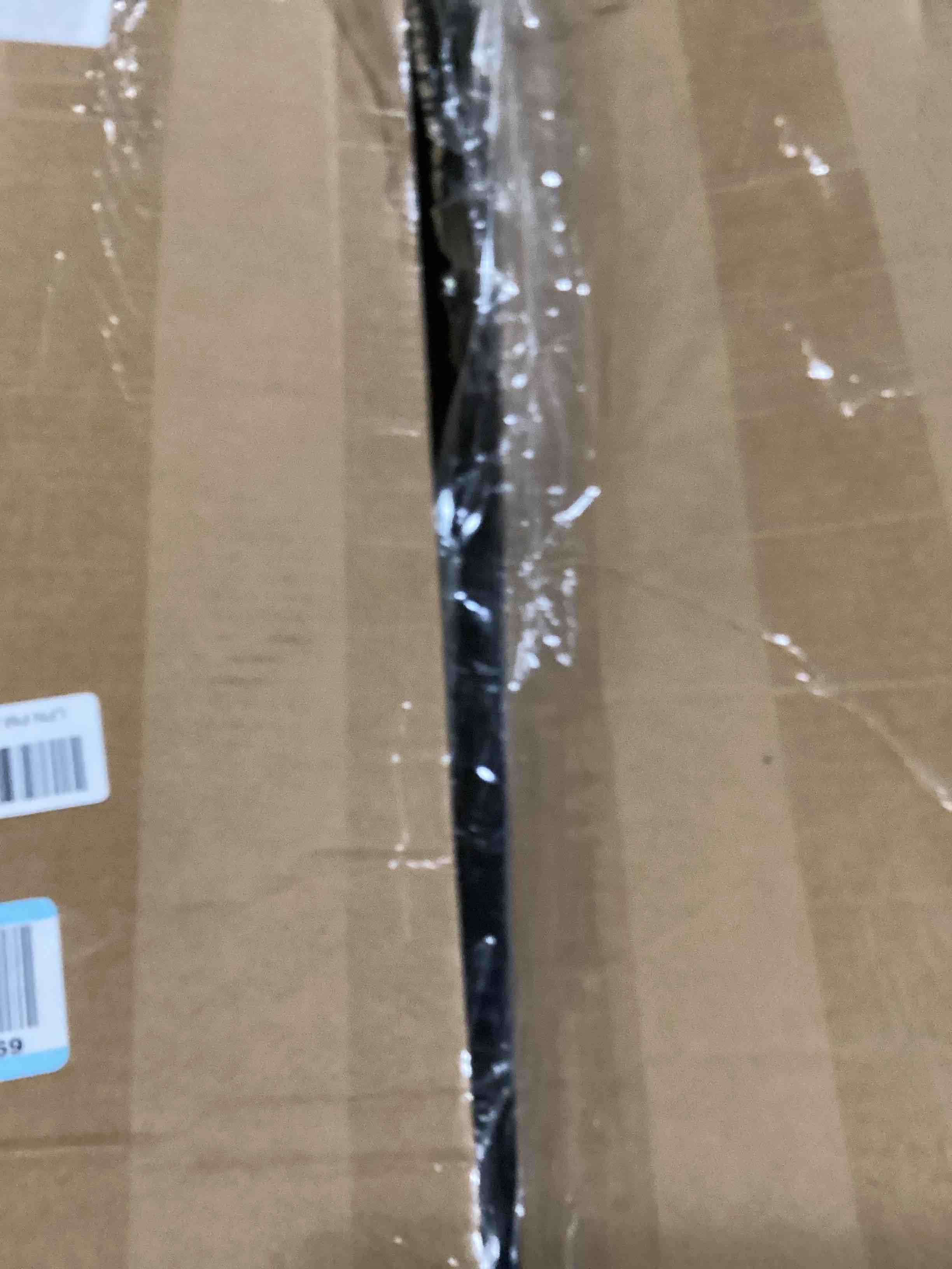 https://s3.amazonaws.com/lotting-images-prod/bidfta/RED6688112_1733255875986.jpeg