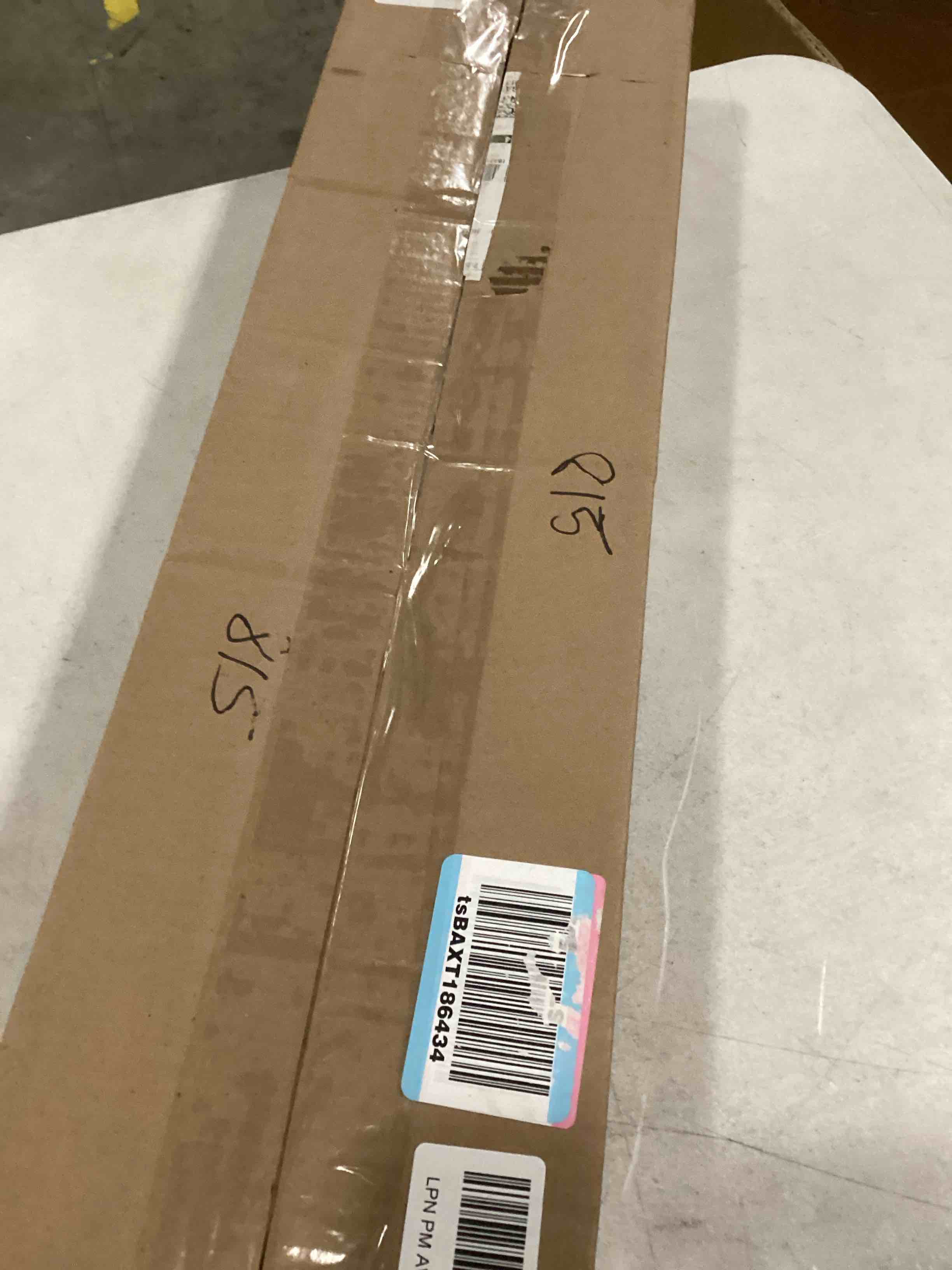 https://s3.amazonaws.com/lotting-images-prod/bidfta/RED6688368_1733489363984.jpeg