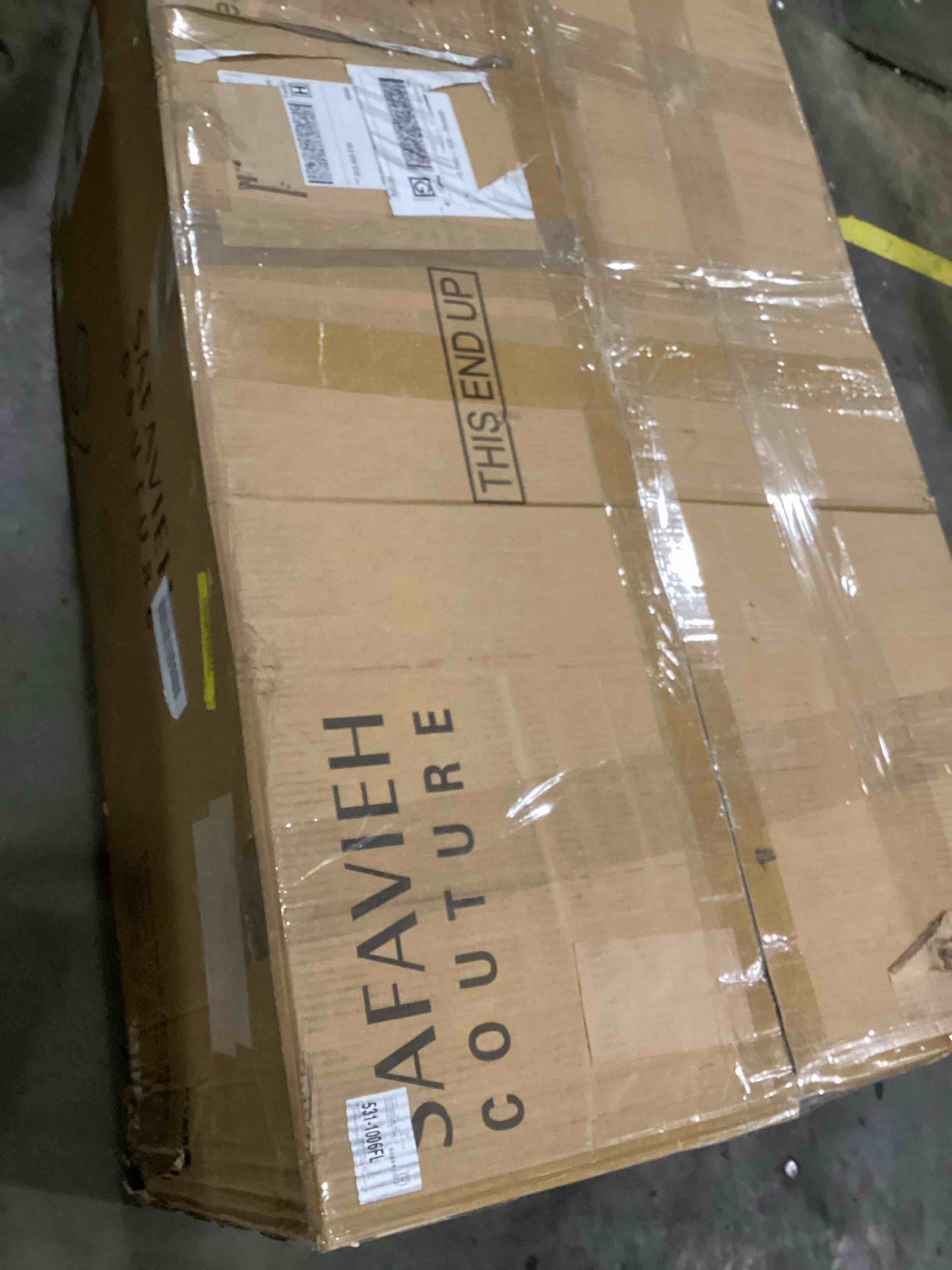 https://s3.amazonaws.com/lotting-images-prod/bidfta/RED6688553_1733766074644.jpeg