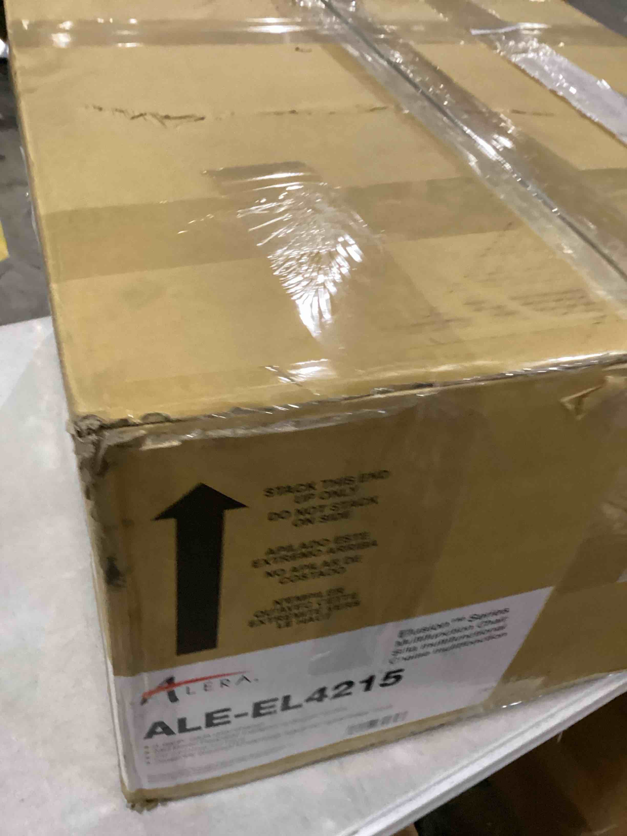 https://s3.amazonaws.com/lotting-images-prod/bidfta/RED6688554_1733766416667.jpeg