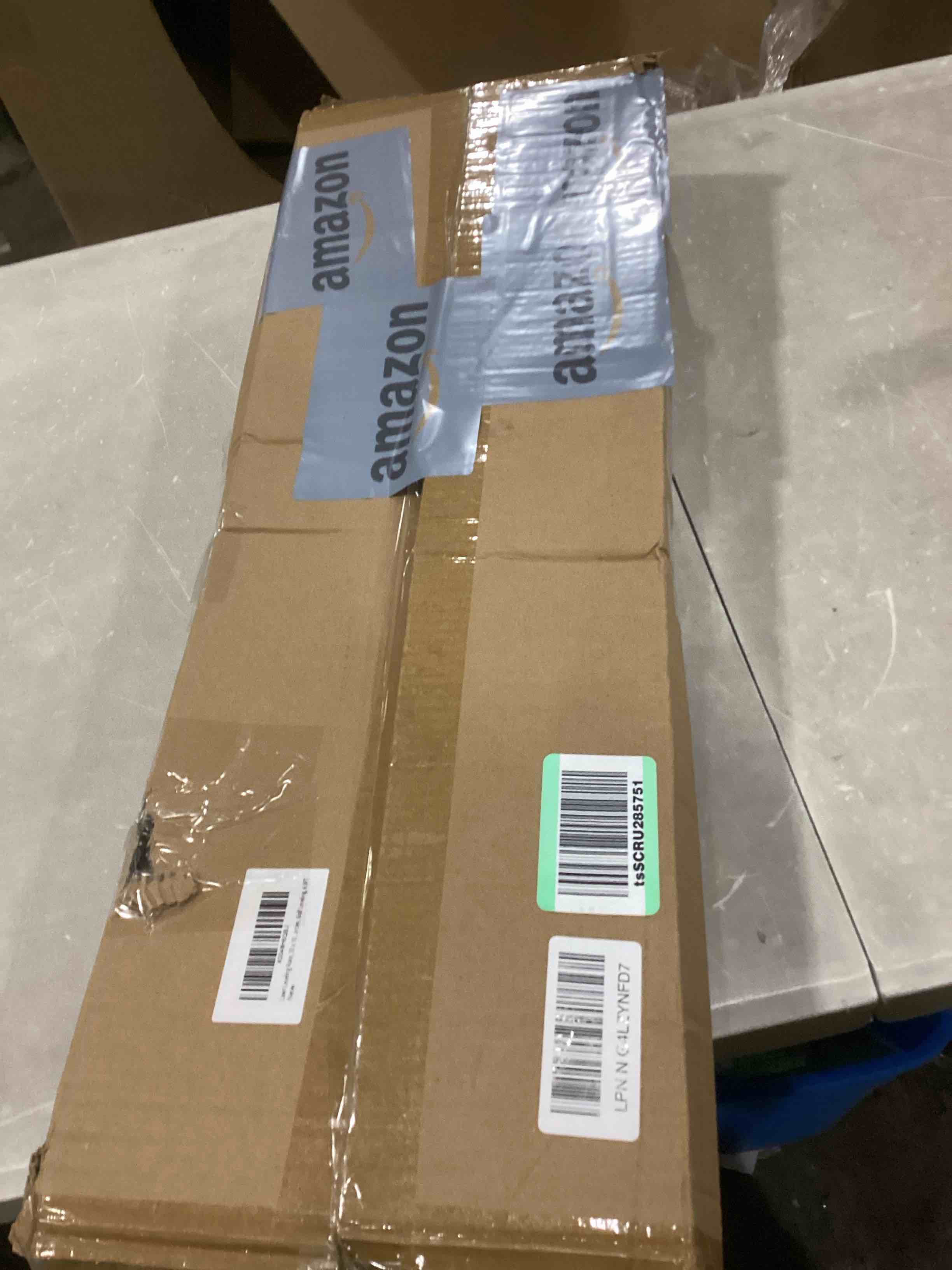 https://s3.amazonaws.com/lotting-images-prod/bidfta/RED6689186_1733942794032.jpeg