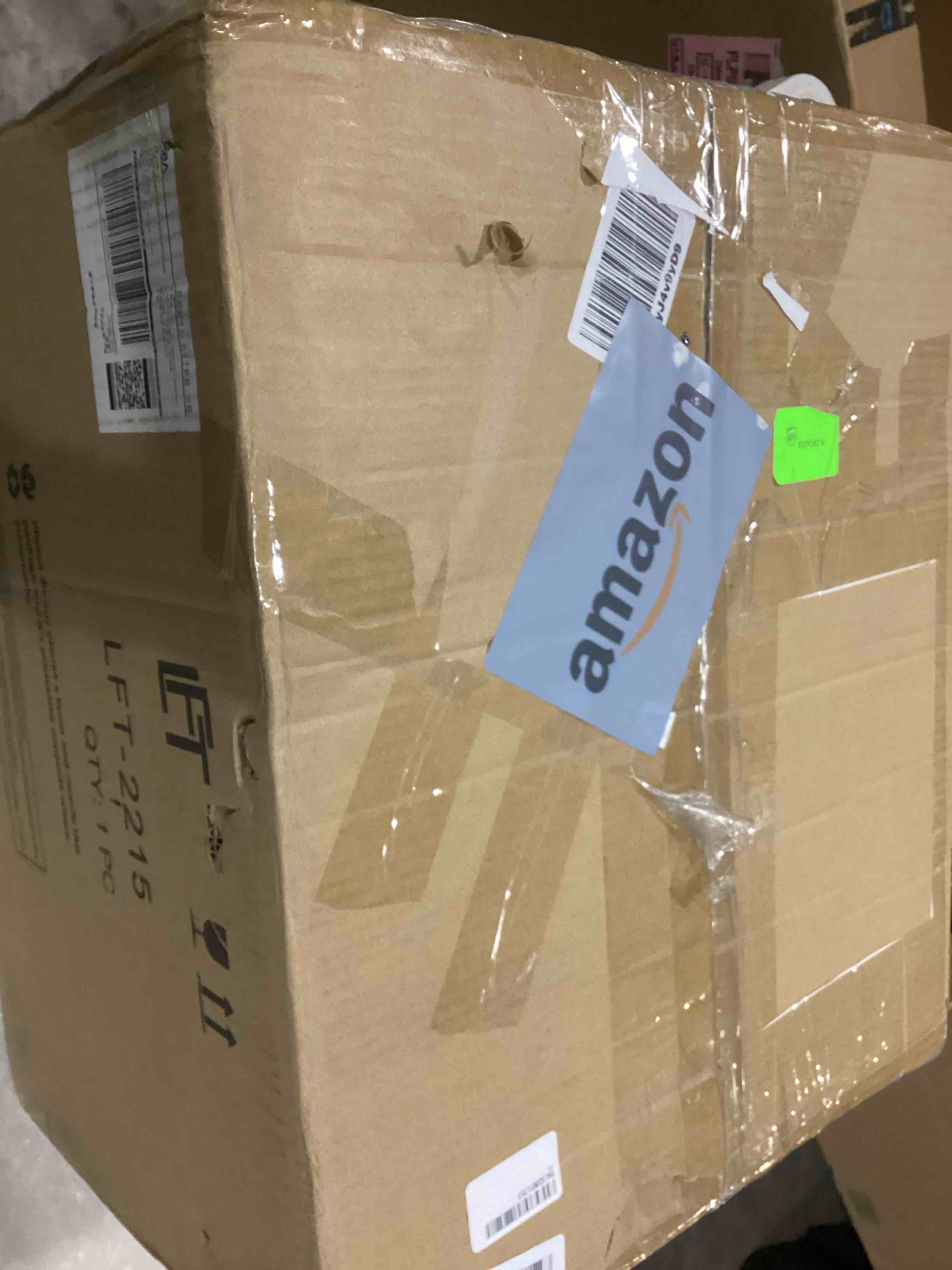 https://s3.amazonaws.com/lotting-images-prod/bidfta/RED6689849_1734536005490.jpeg