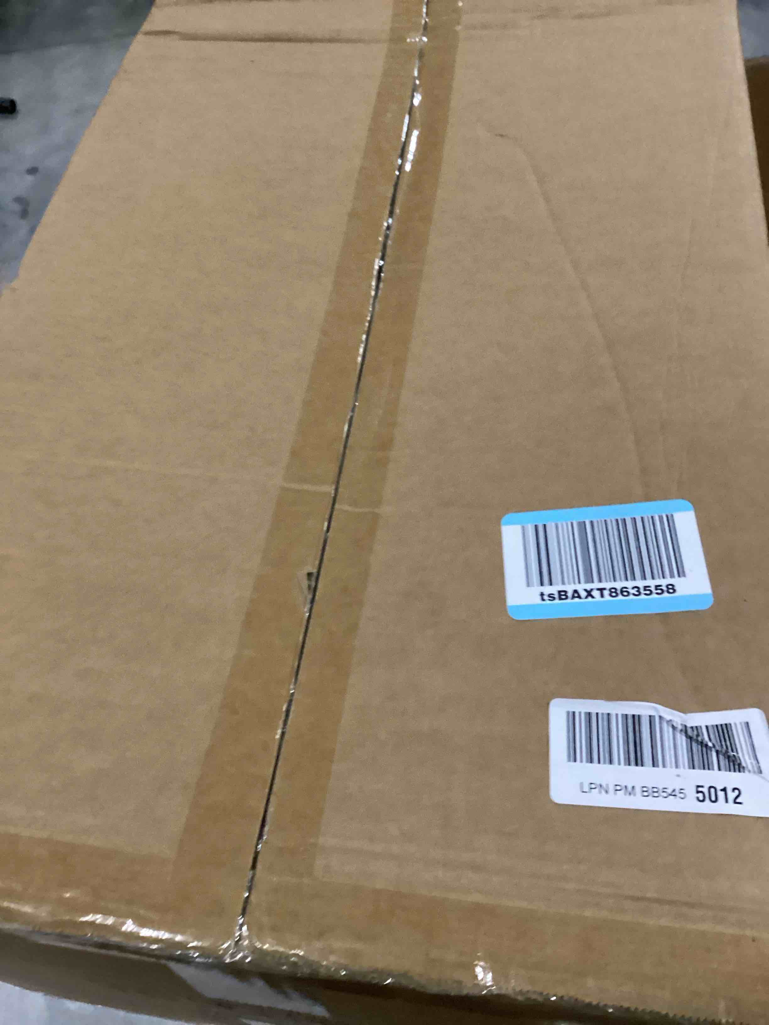 https://s3.amazonaws.com/lotting-images-prod/bidfta/RED6690487_1734096657194.jpeg