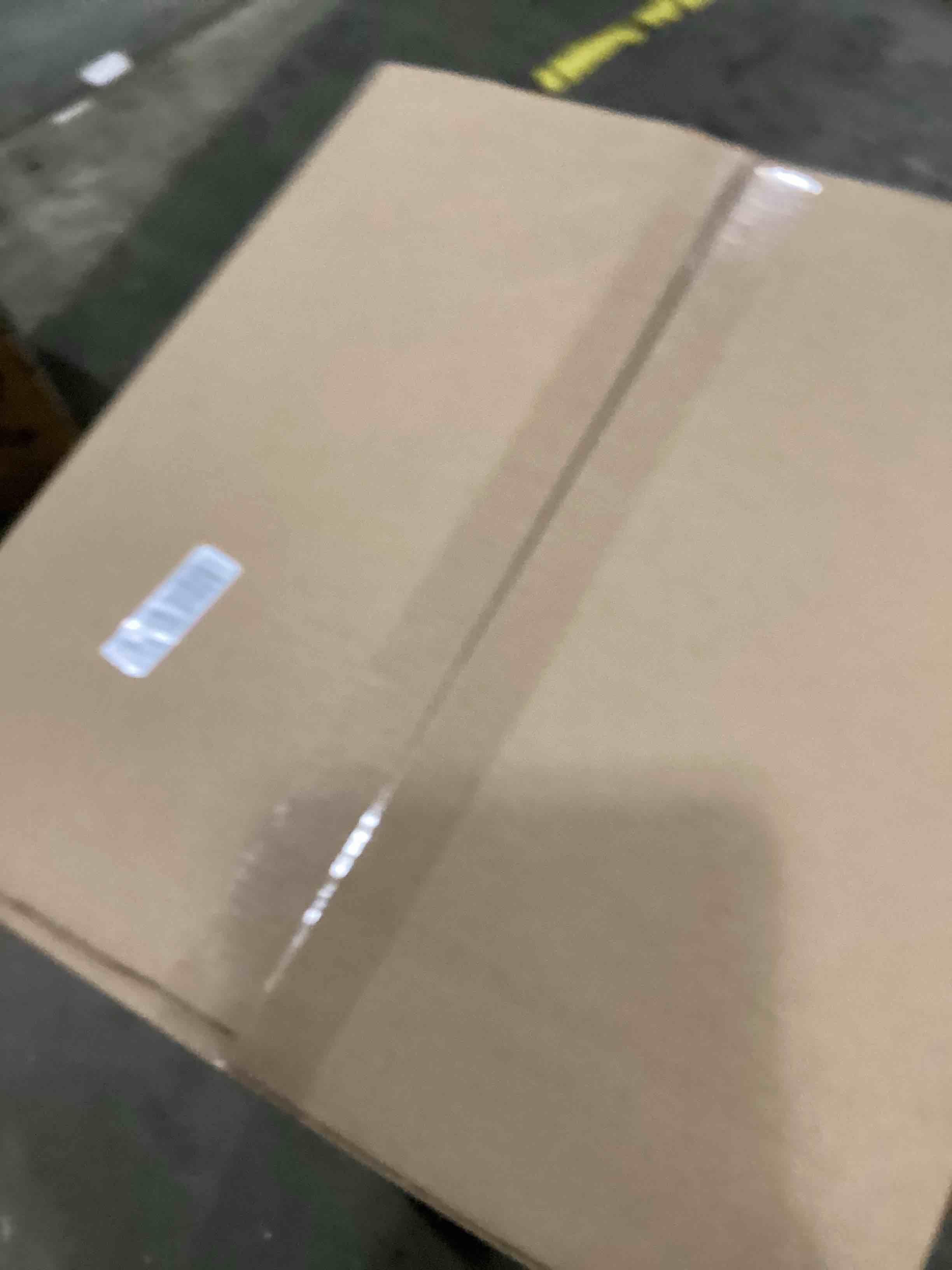 https://s3.amazonaws.com/lotting-images-prod/bidfta/RED6690499_1734098297908.jpeg