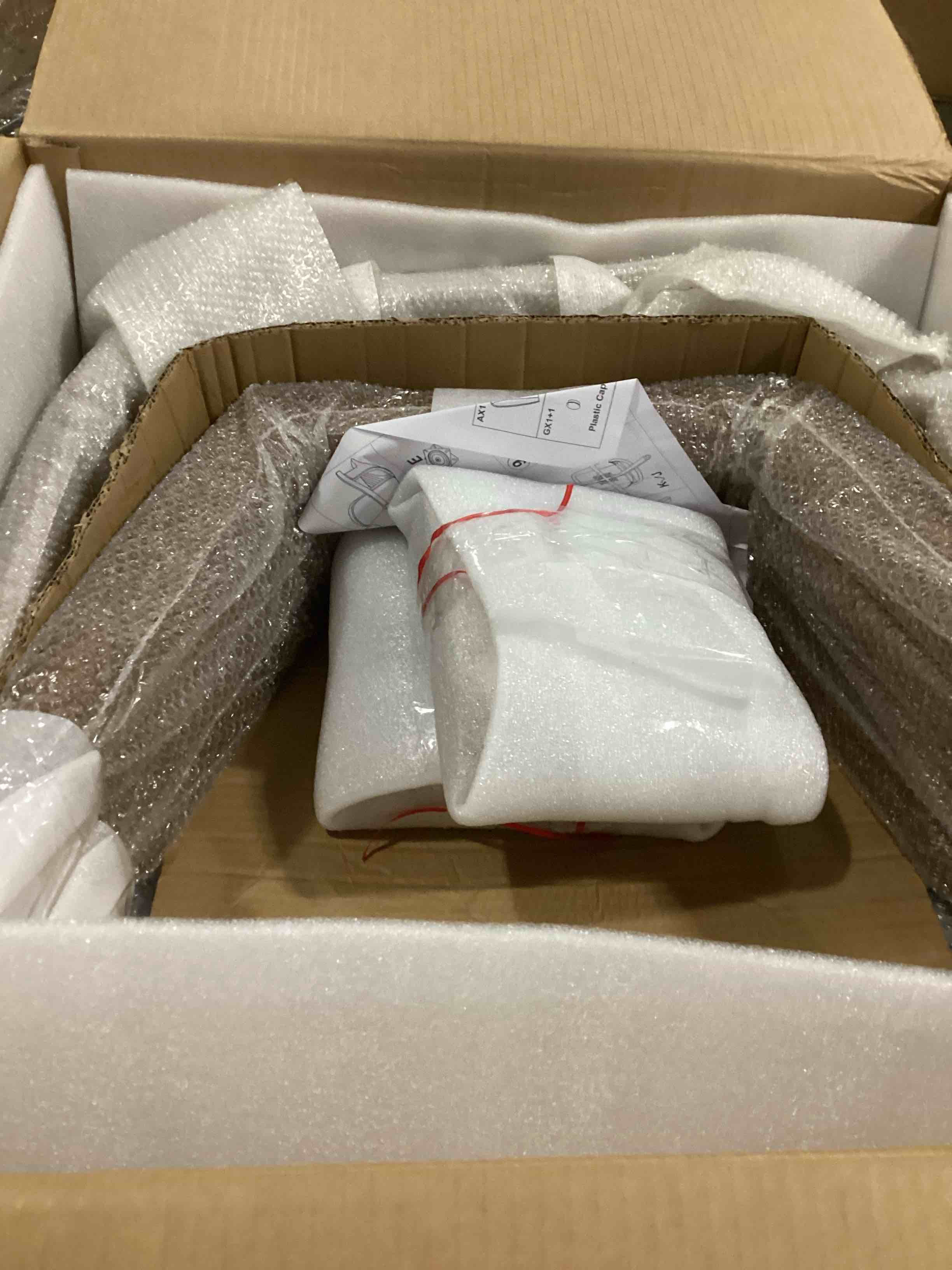https://s3.amazonaws.com/lotting-images-prod/bidfta/RED6691087_1734978515097.jpeg