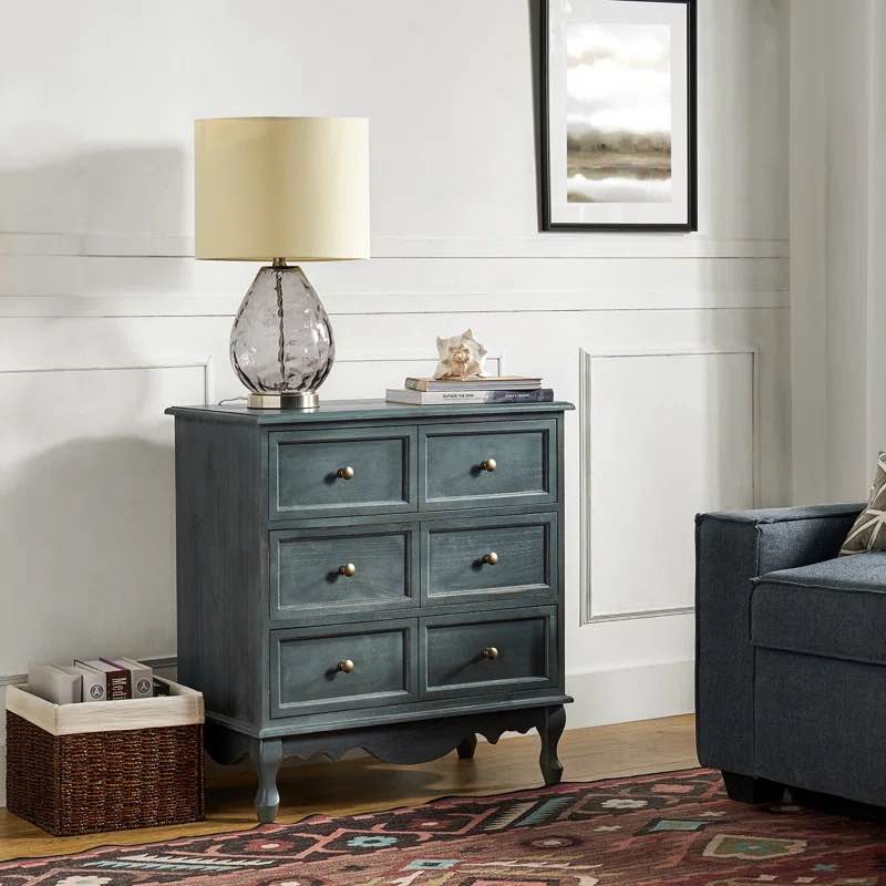 Arshaun Traditional Solid Wood Accent Chest with Charging Station