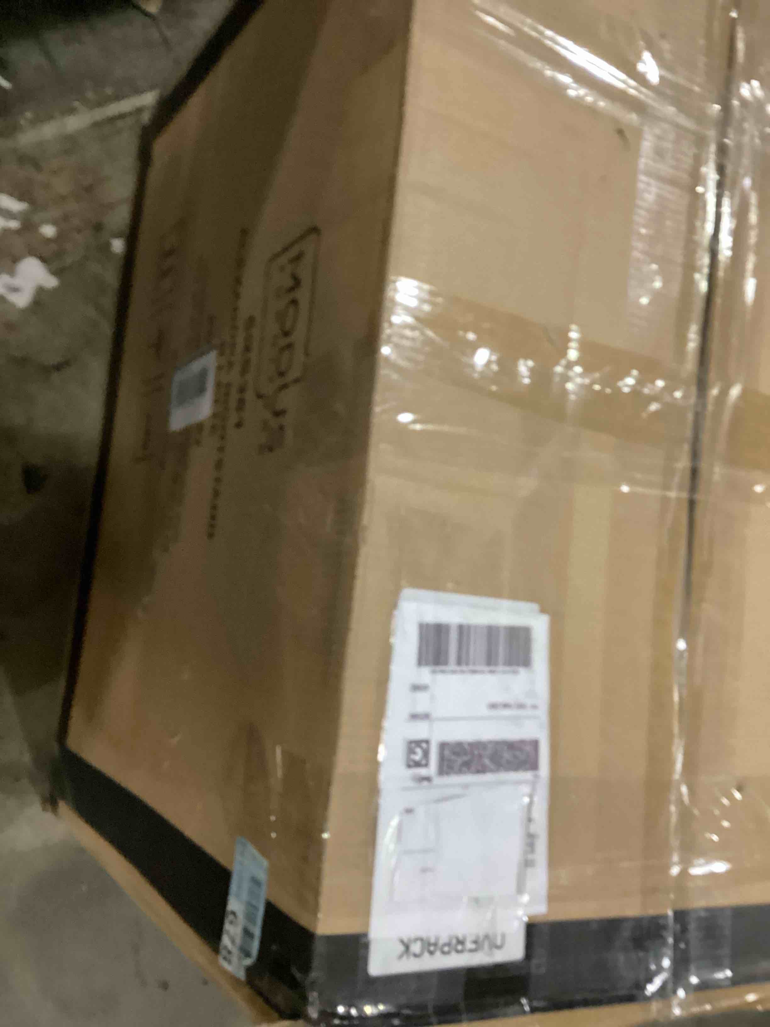 https://s3.amazonaws.com/lotting-images-prod/bidfta/RED6691884_1736872337879.jpeg