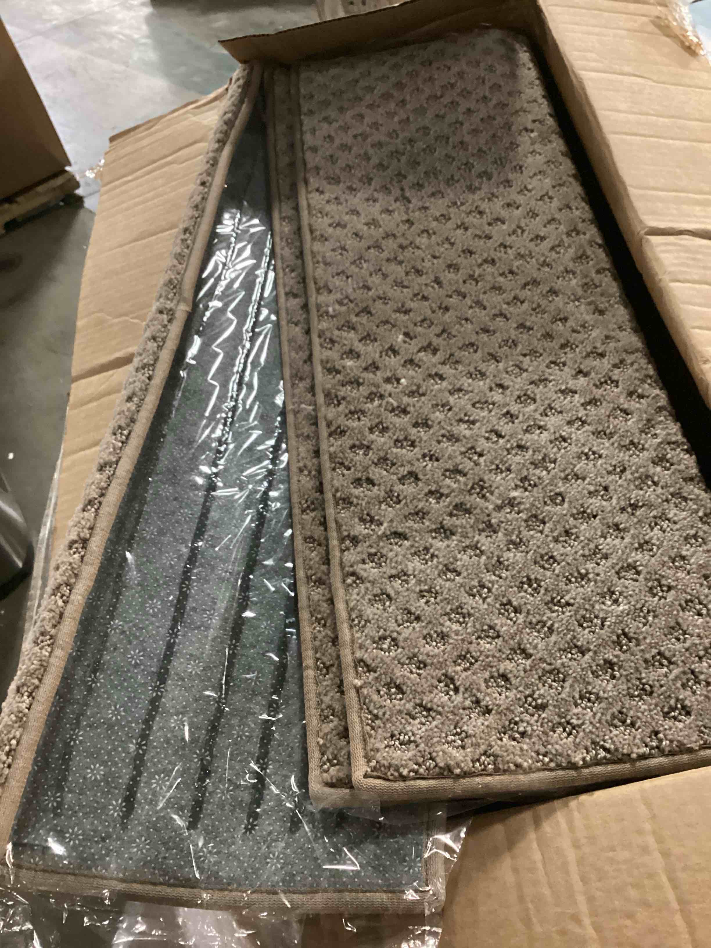 PURE ERA Bullnose Carpet Stair Treads Set Tape Free NonSlip Indoor