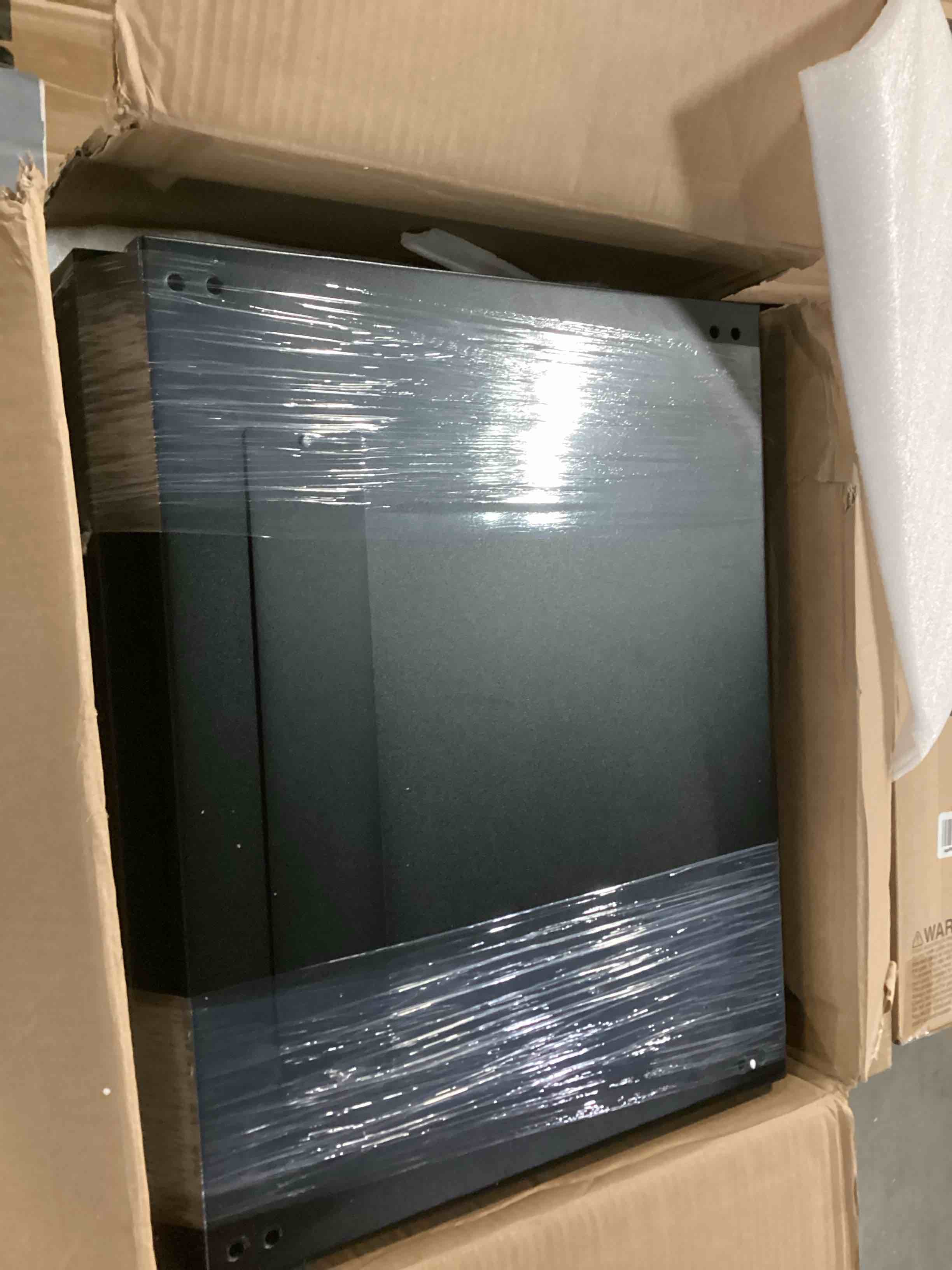 RackPath 9U Performance Wall Mount Server Network Rack