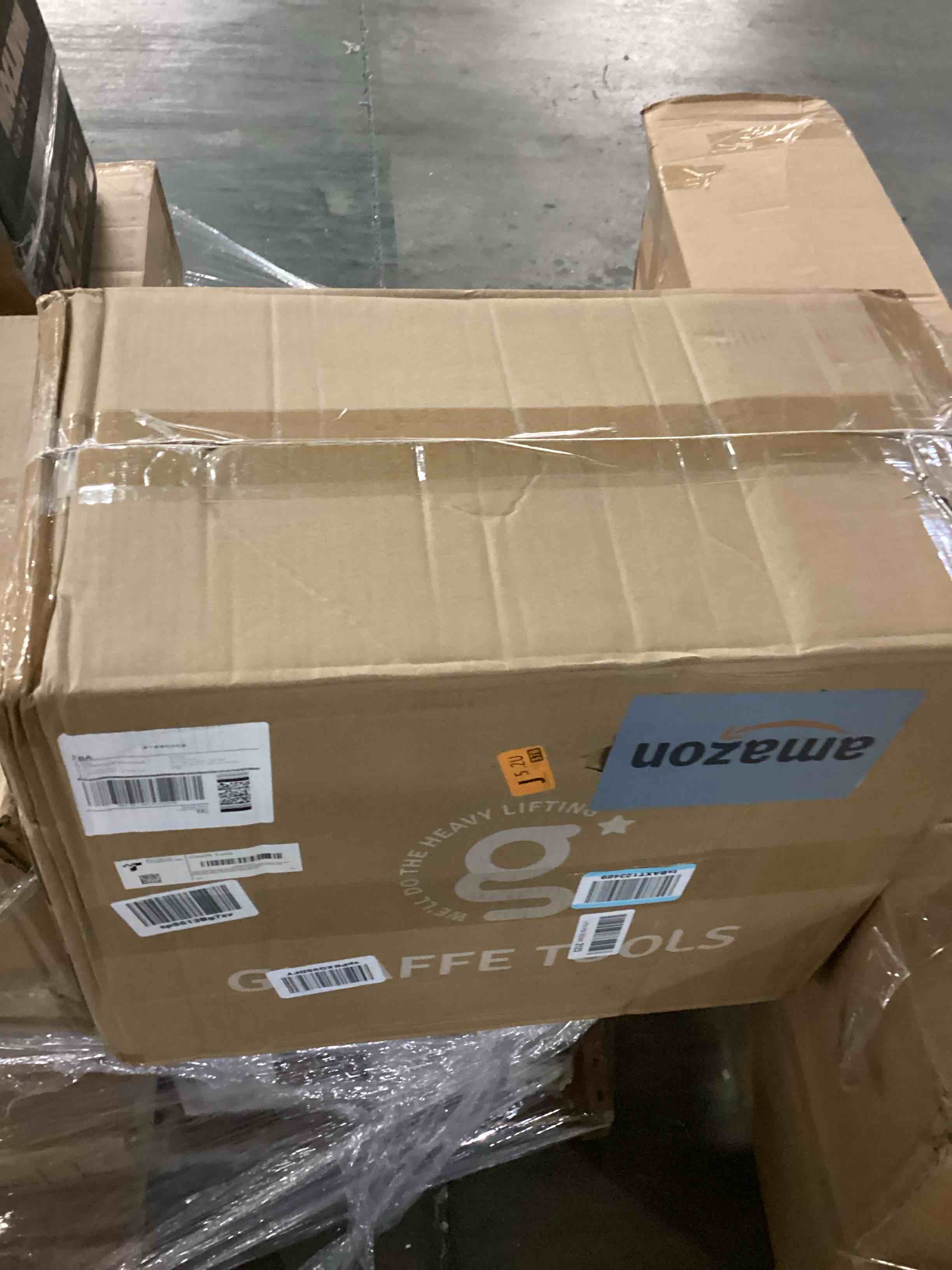 https://s3.amazonaws.com/lotting-images-prod/bidfta/RED6696256_1727204717039.jpeg