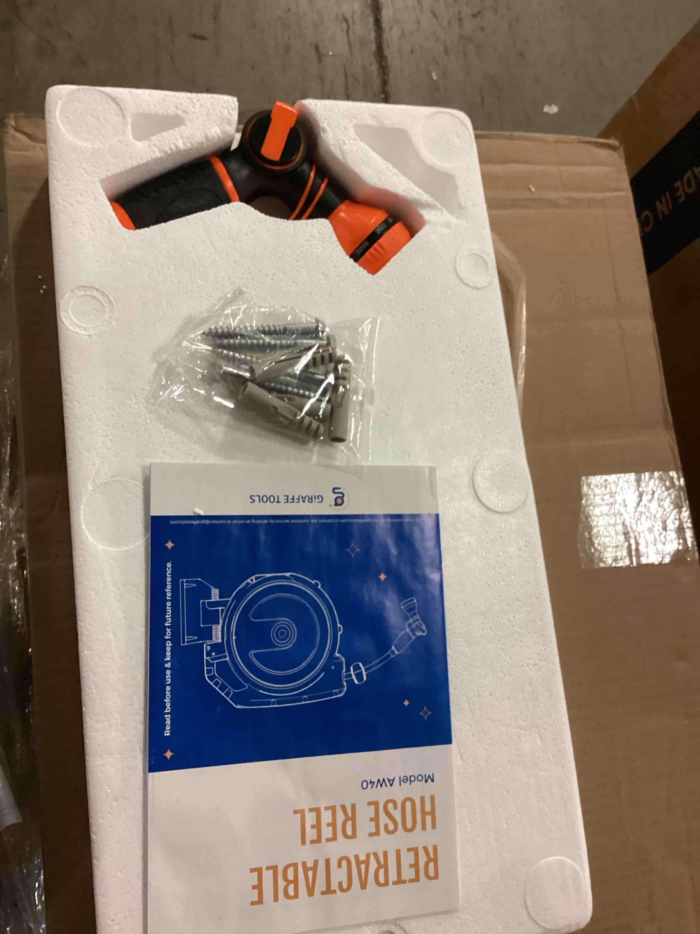 https://s3.amazonaws.com/lotting-images-prod/bidfta/RED6696256_1727204812626.jpeg