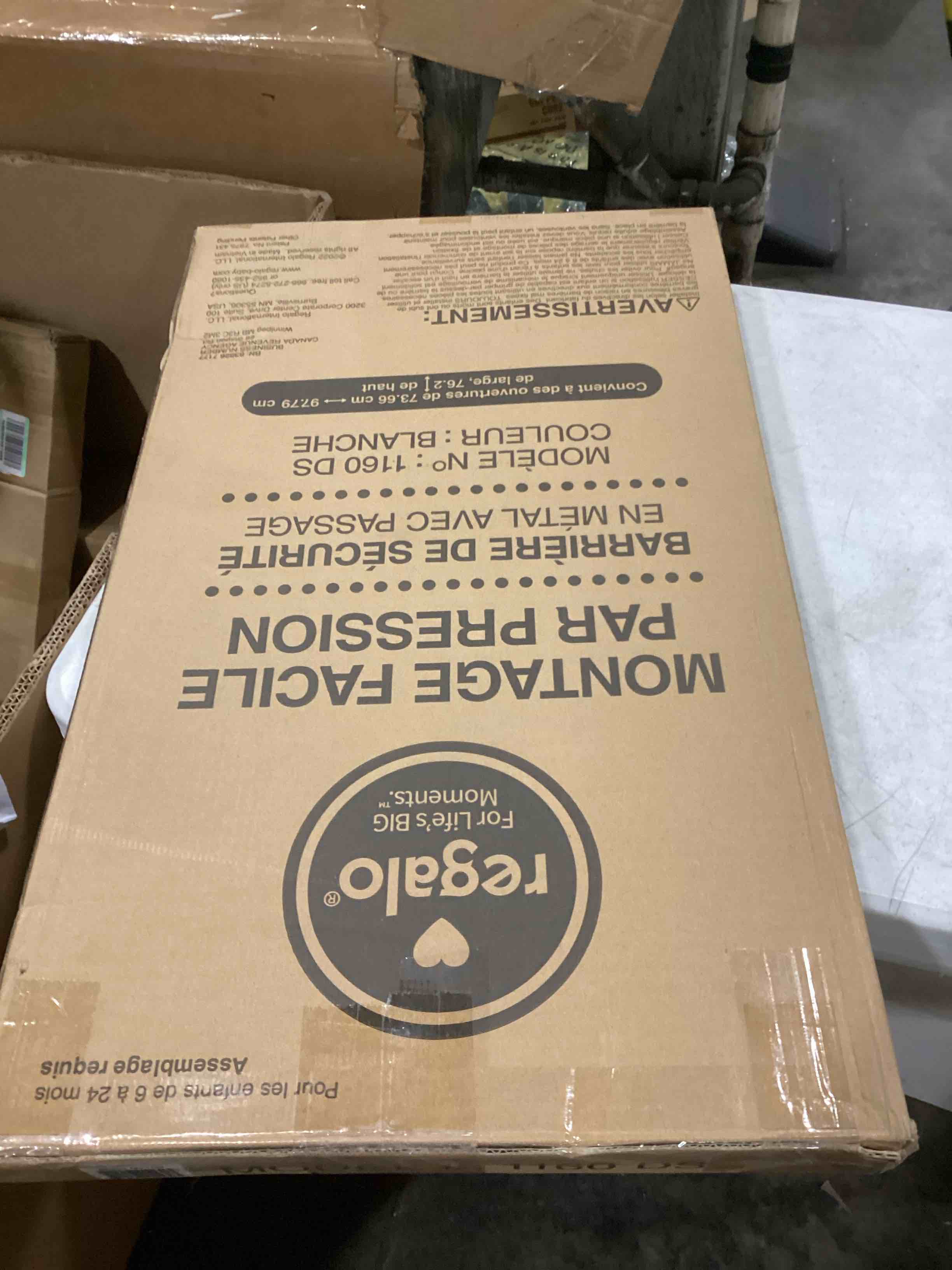 https://s3.amazonaws.com/lotting-images-prod/bidfta/RED6696575_1728565800596.jpeg