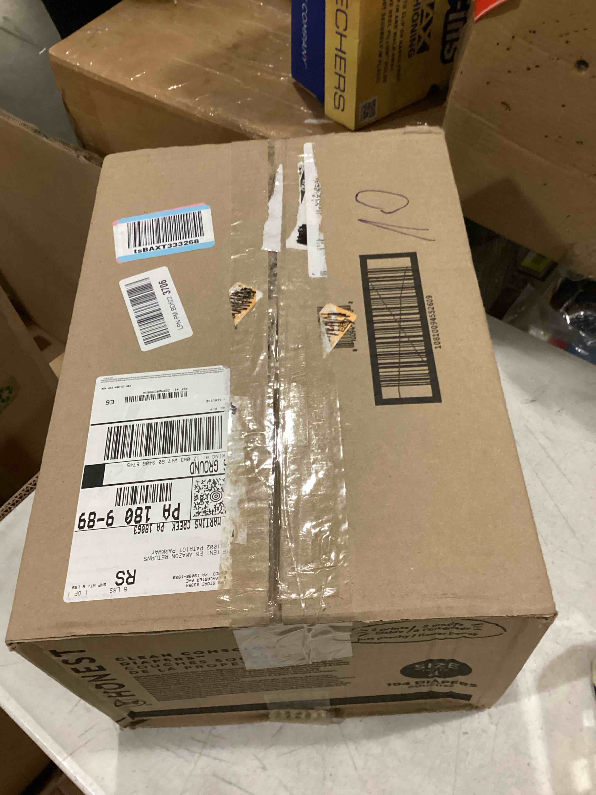 https://s3.amazonaws.com/lotting-images-prod/bidfta/RED6696978_1728931184552.jpeg