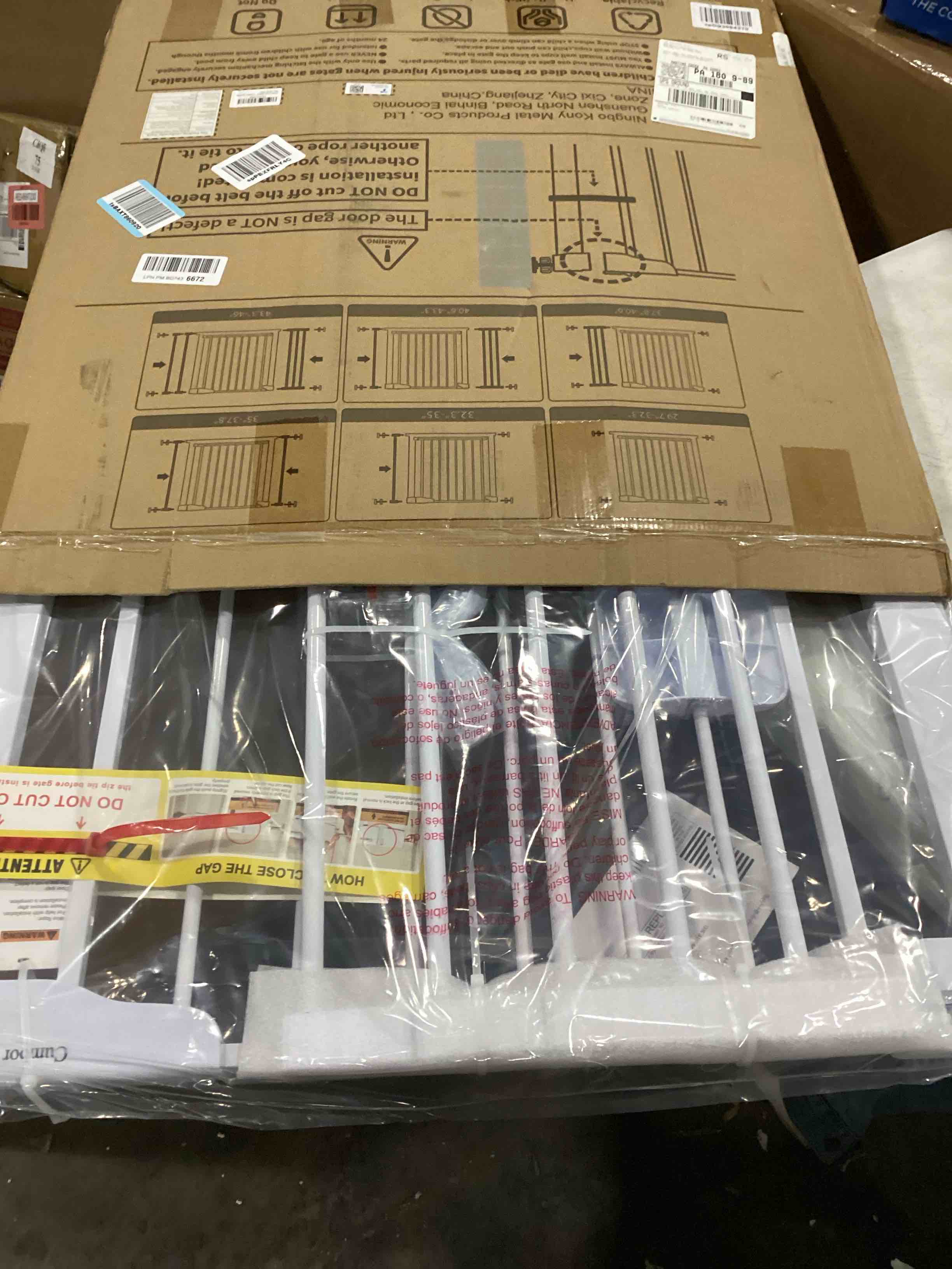 https://s3.amazonaws.com/lotting-images-prod/bidfta/RED6697331_1729180260235.jpeg