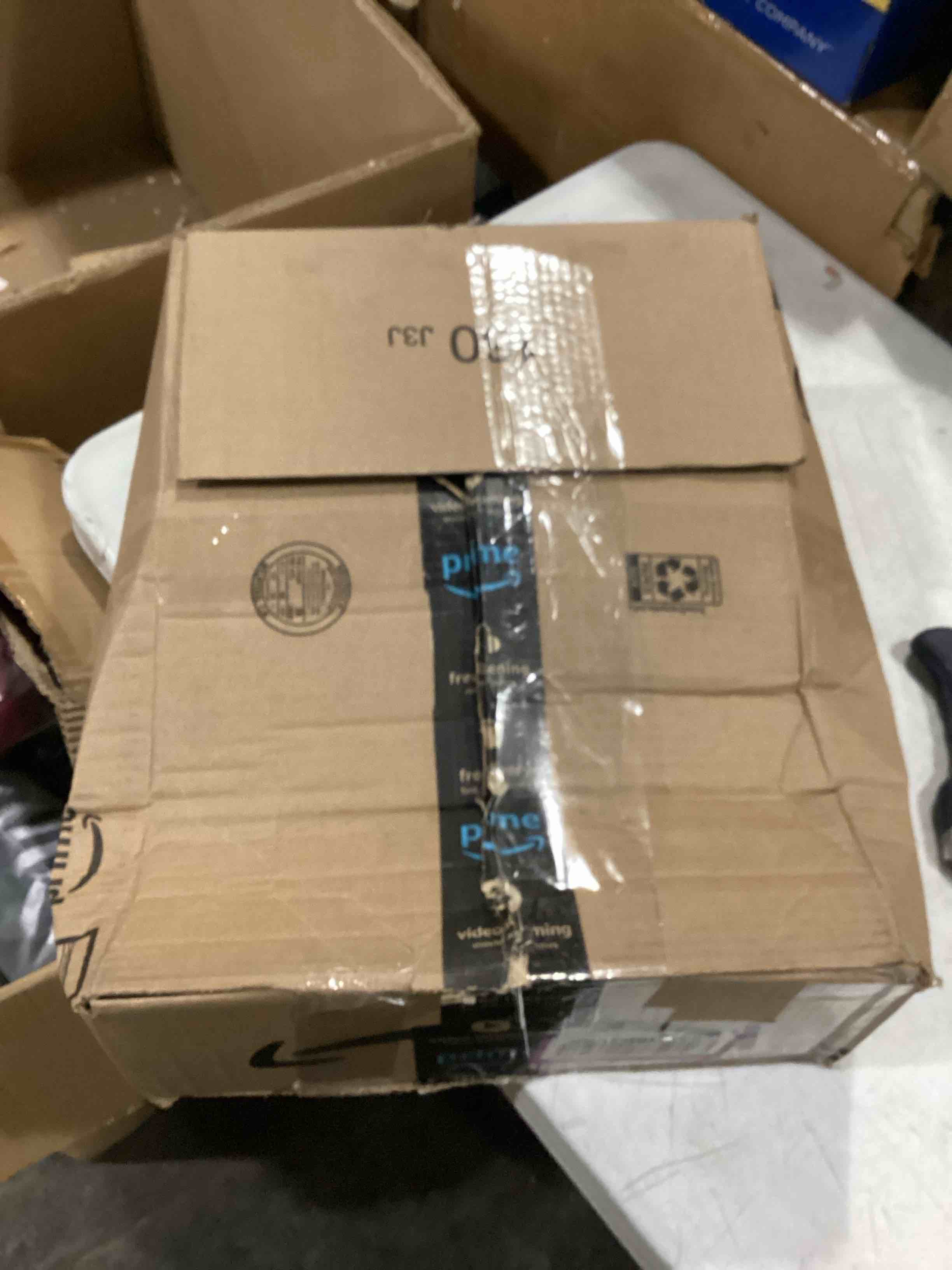 https://s3.amazonaws.com/lotting-images-prod/bidfta/RED6697371_1729190483753.jpeg