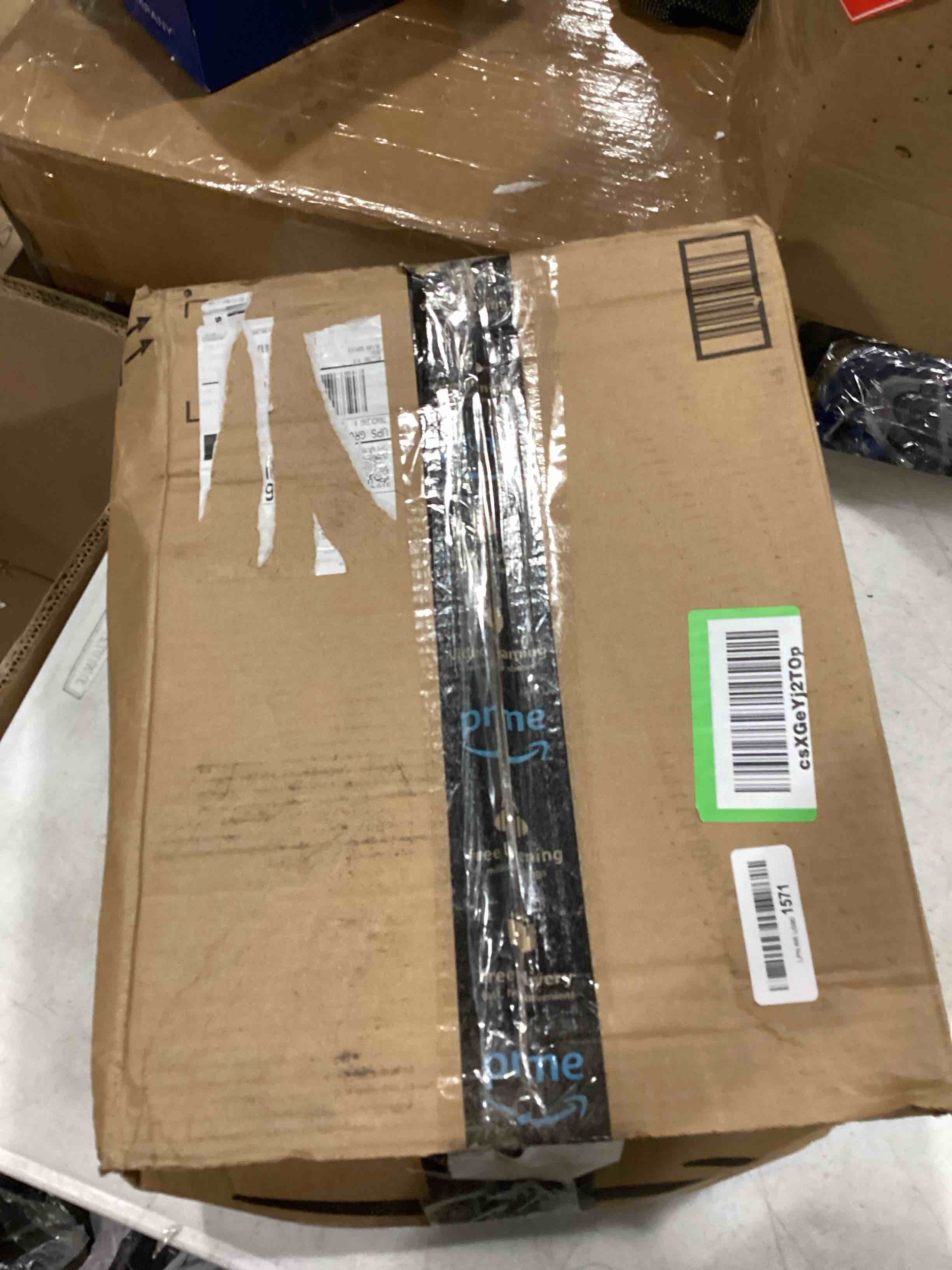https://s3.amazonaws.com/lotting-images-prod/bidfta/RED6697429_1729255050287.jpeg