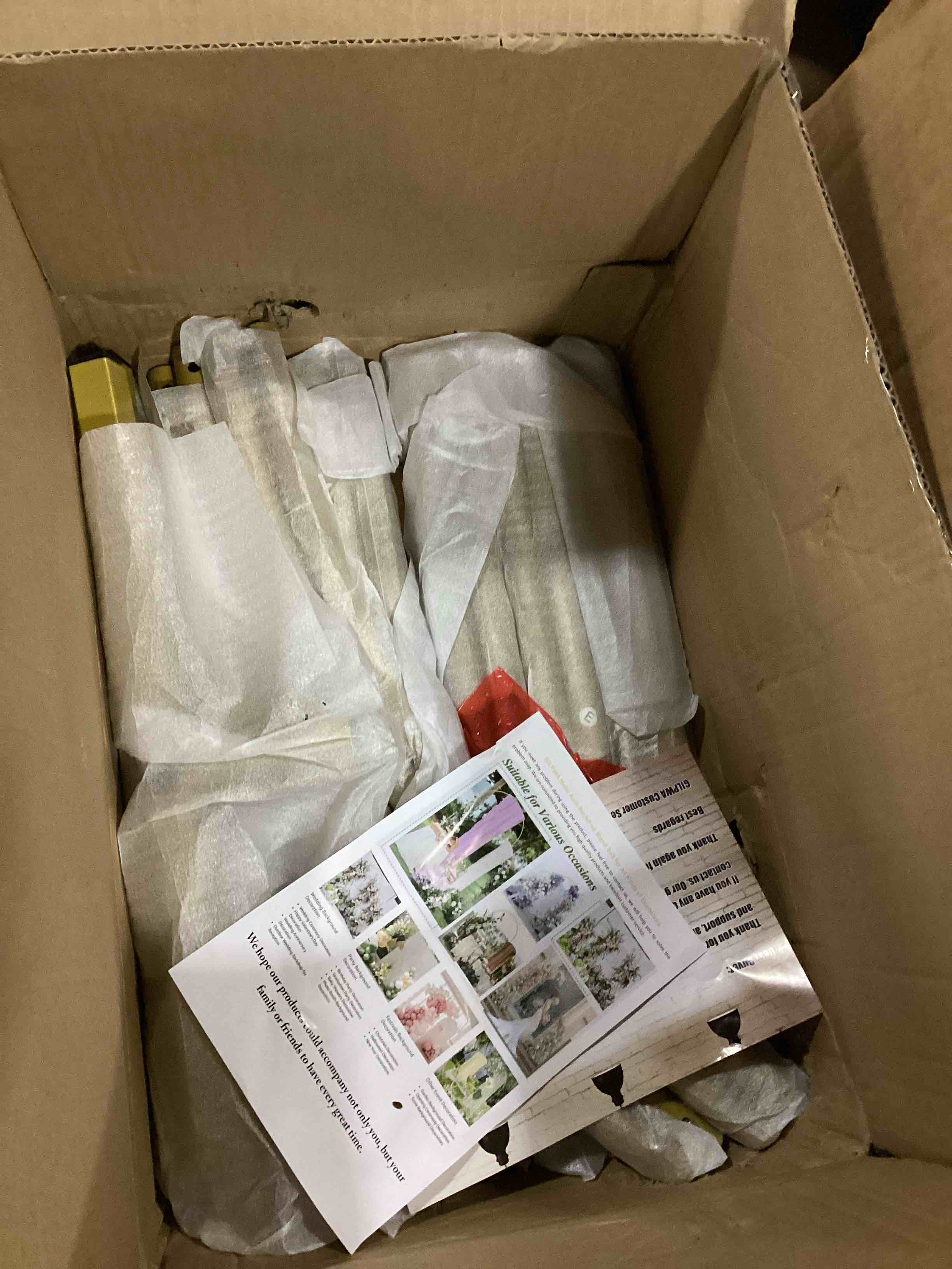 https://s3.amazonaws.com/lotting-images-prod/bidfta/RED6697429_1729255090141.jpeg