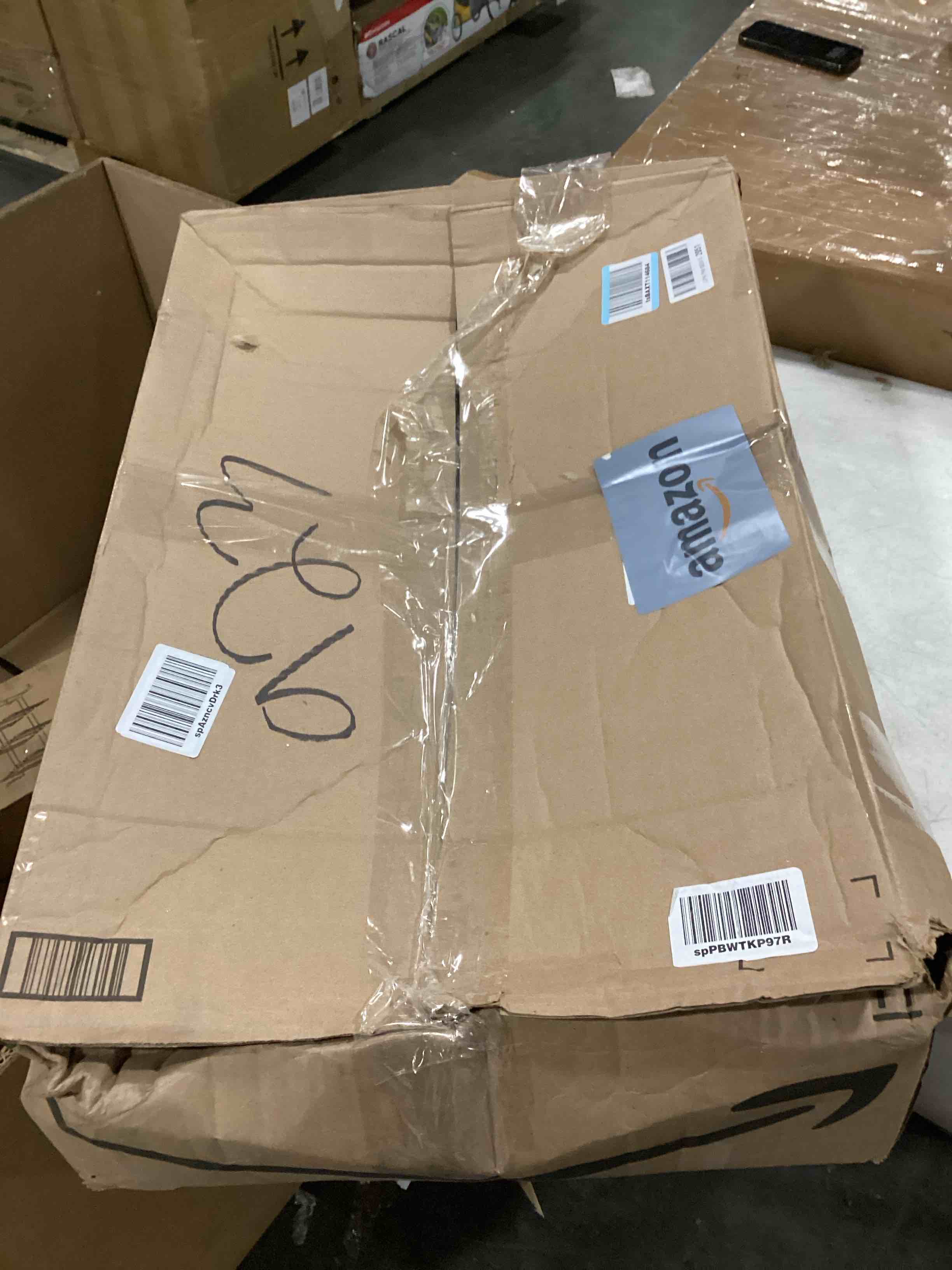 https://s3.amazonaws.com/lotting-images-prod/bidfta/RED6697473_1729263313784.jpeg