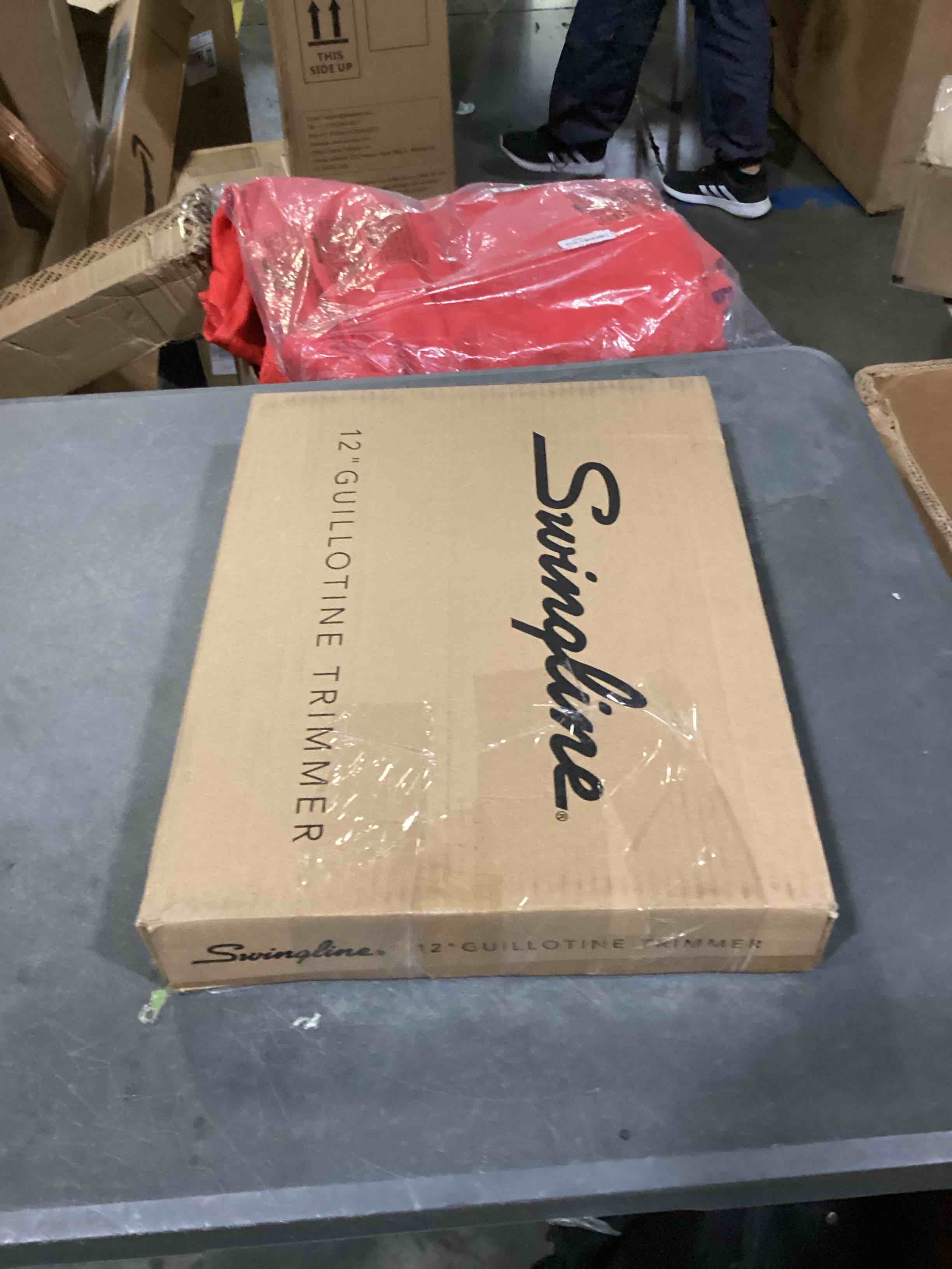 Swingline Paper Cutter, Guillotine Trimmer, 12" Cut Length, 10 Sheet