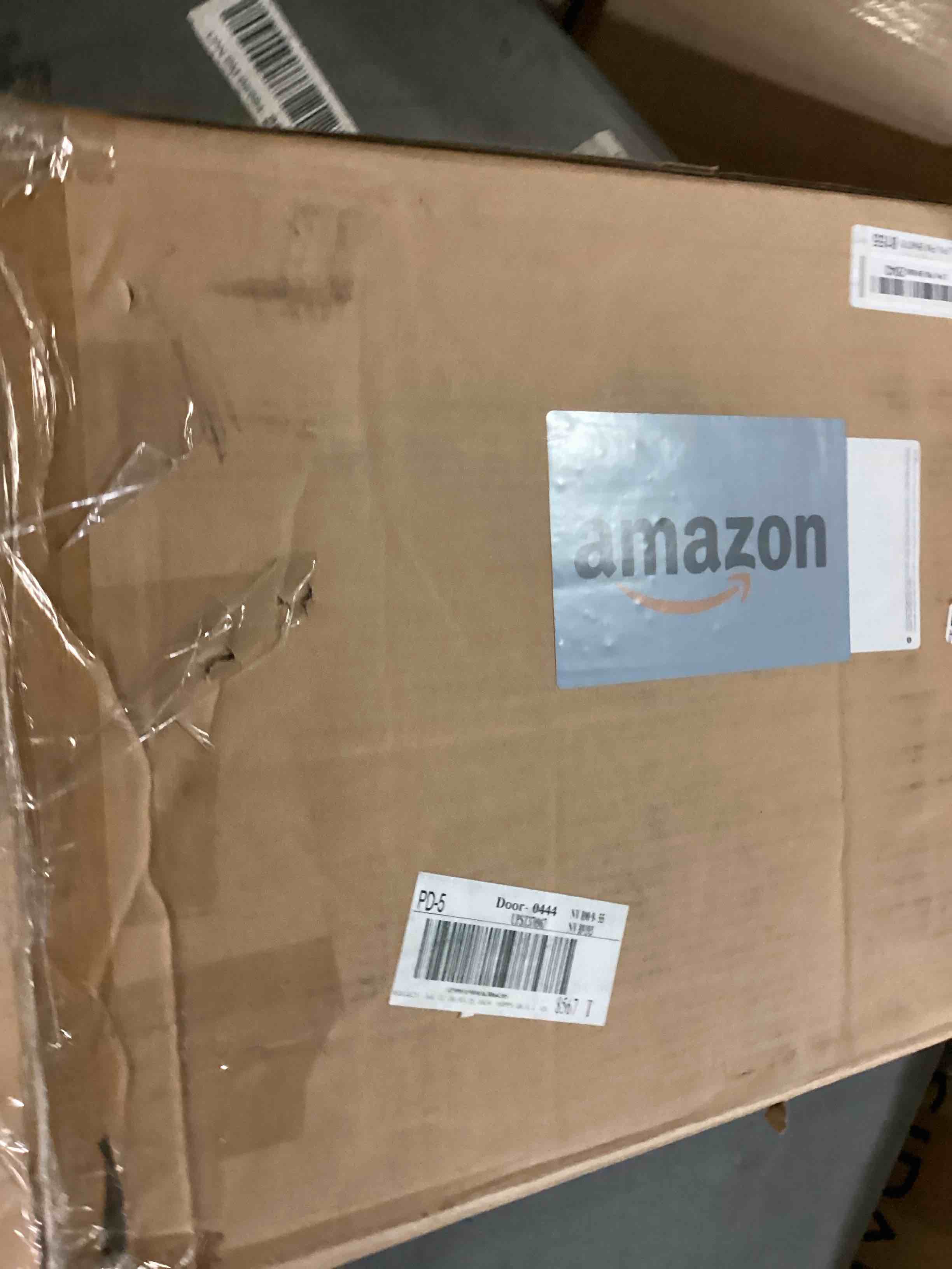 https://s3.amazonaws.com/lotting-images-prod/bidfta/RED6699574_1725641328511.jpeg