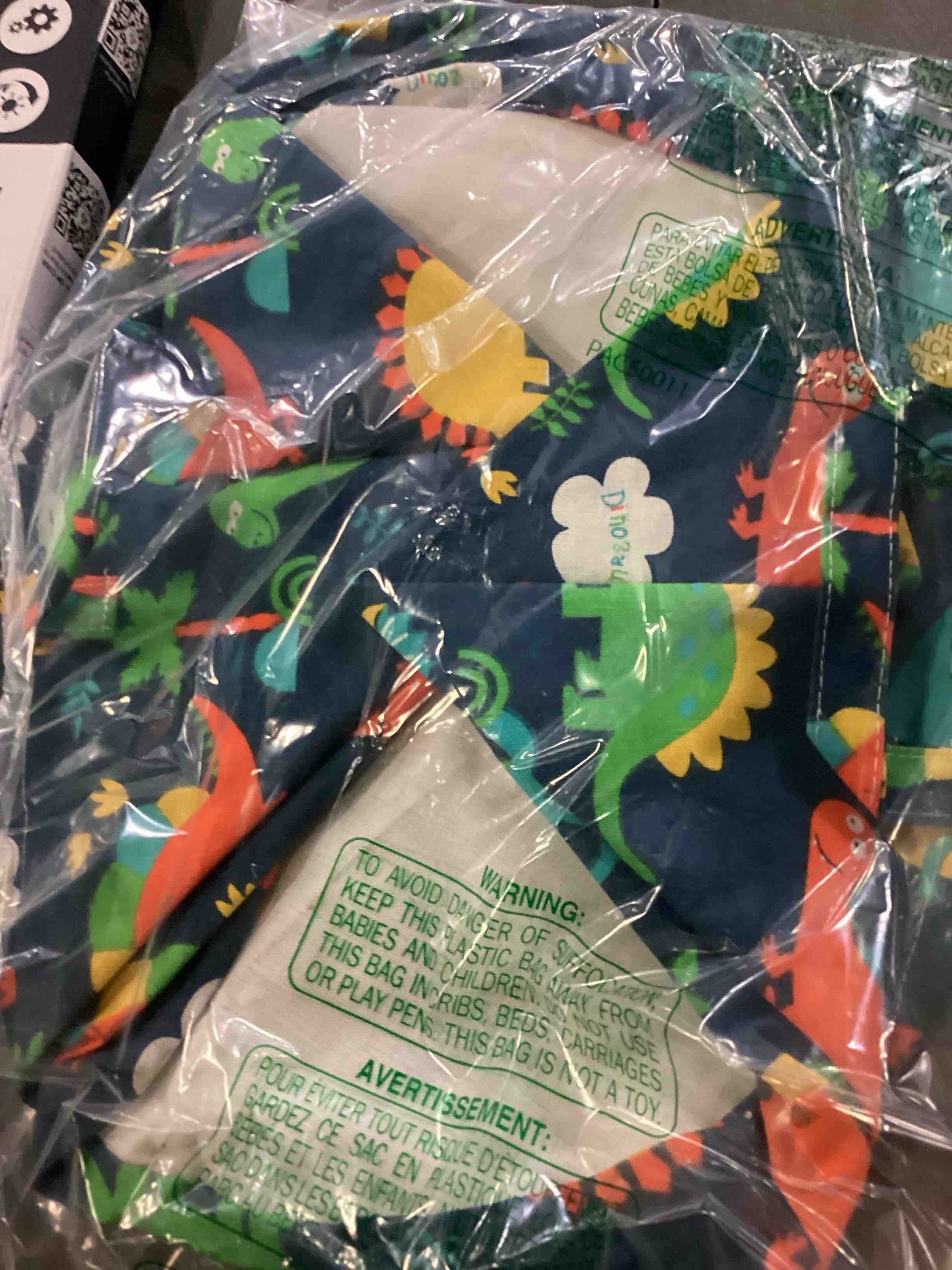 https://s3.amazonaws.com/lotting-images-prod/bidfta/RED6700154_1726149144471.jpeg