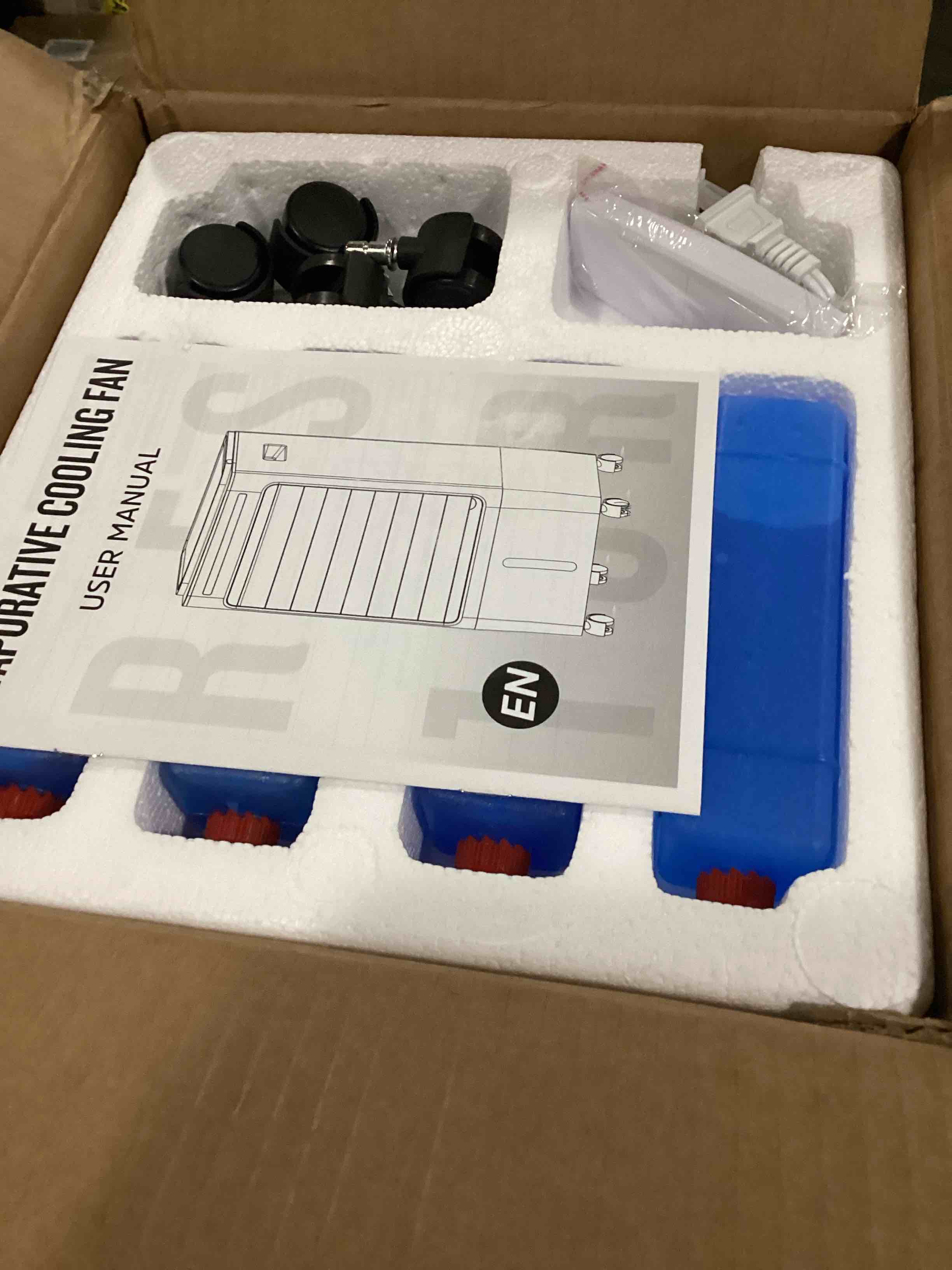 https://s3.amazonaws.com/lotting-images-prod/bidfta/RED6701559_1726507284771.jpeg