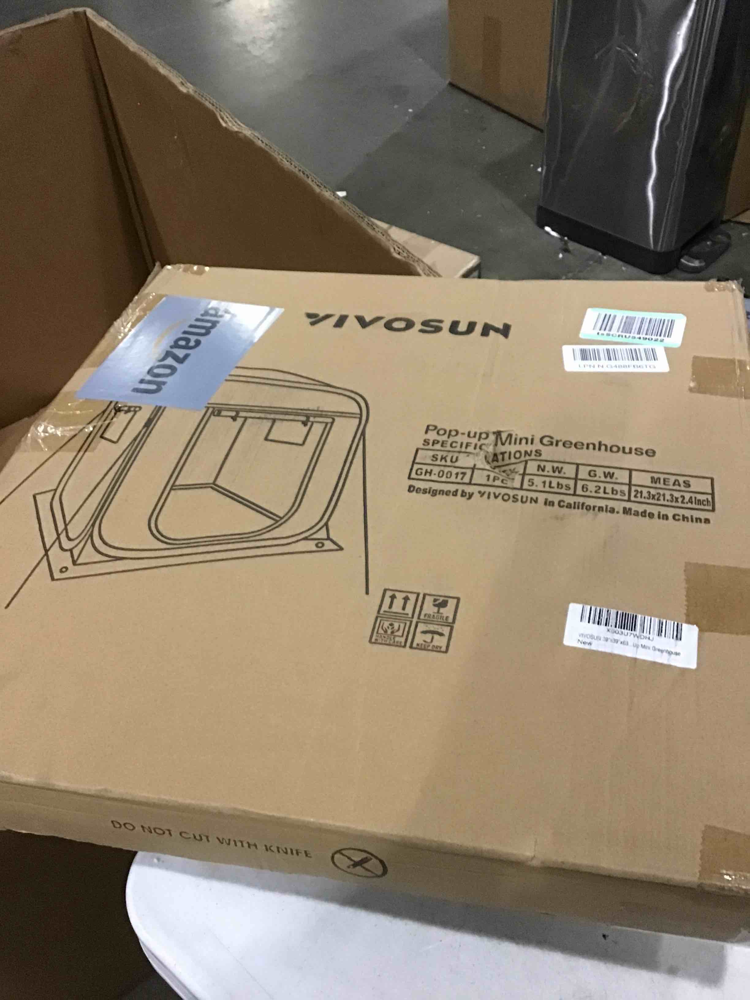https://s3.amazonaws.com/lotting-images-prod/bidfta/RED6703096_1728587843493.jpeg