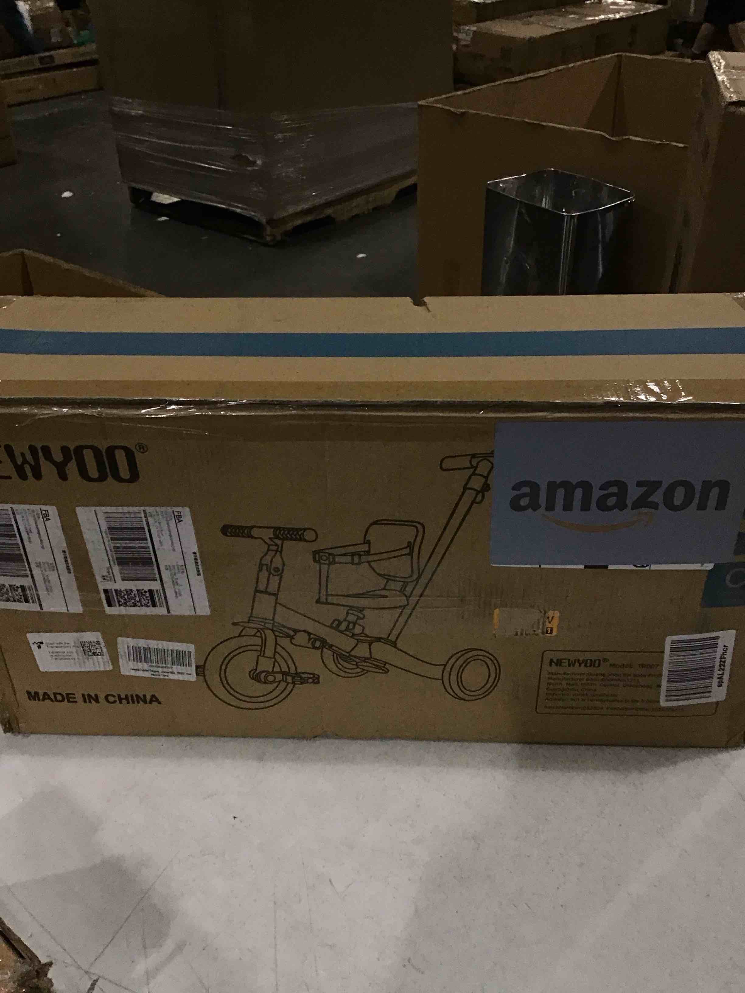 https://s3.amazonaws.com/lotting-images-prod/bidfta/RED6703147_1728659758959.jpeg