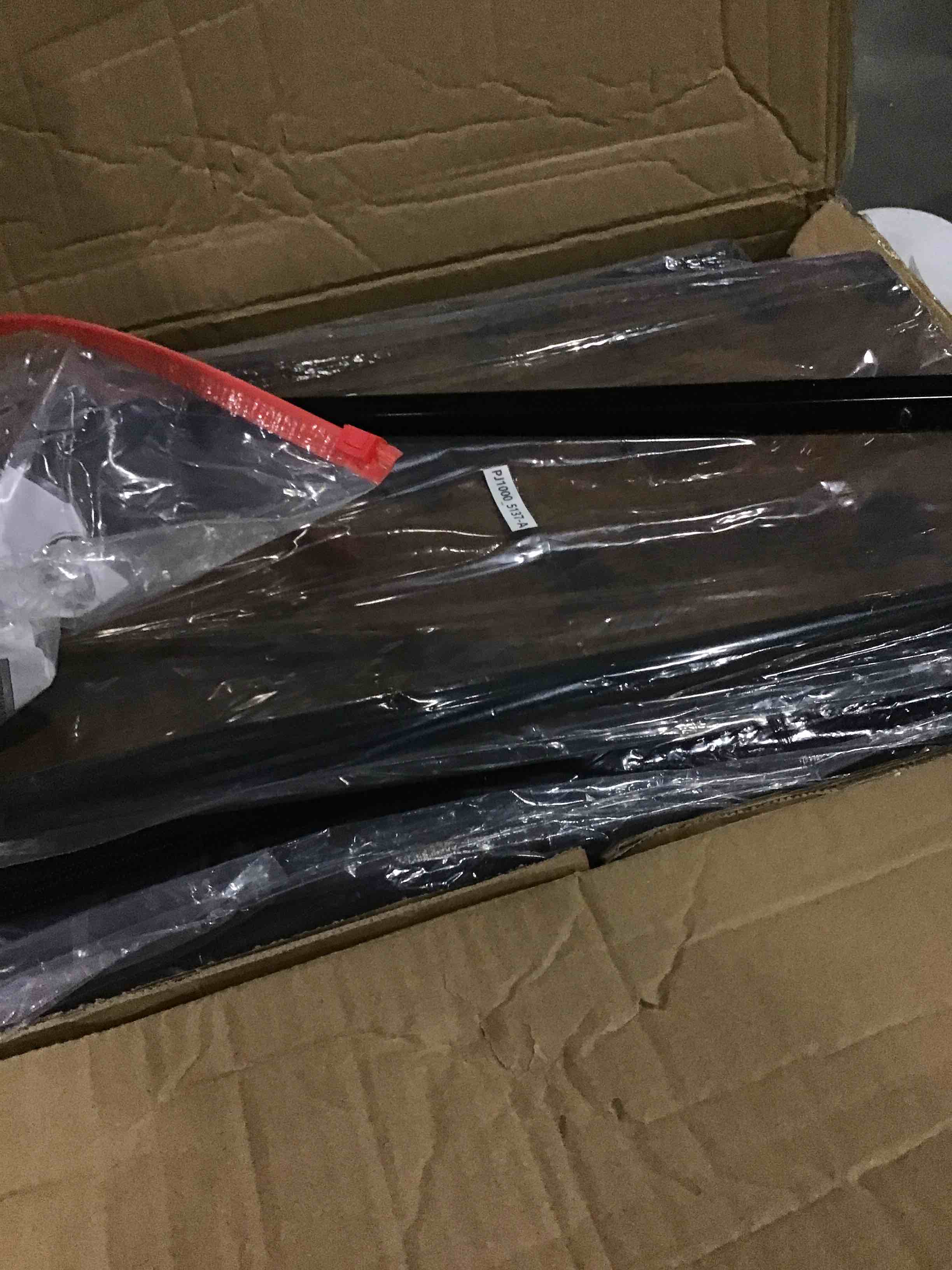 https://s3.amazonaws.com/lotting-images-prod/bidfta/RED6703335_1729168829688.jpeg