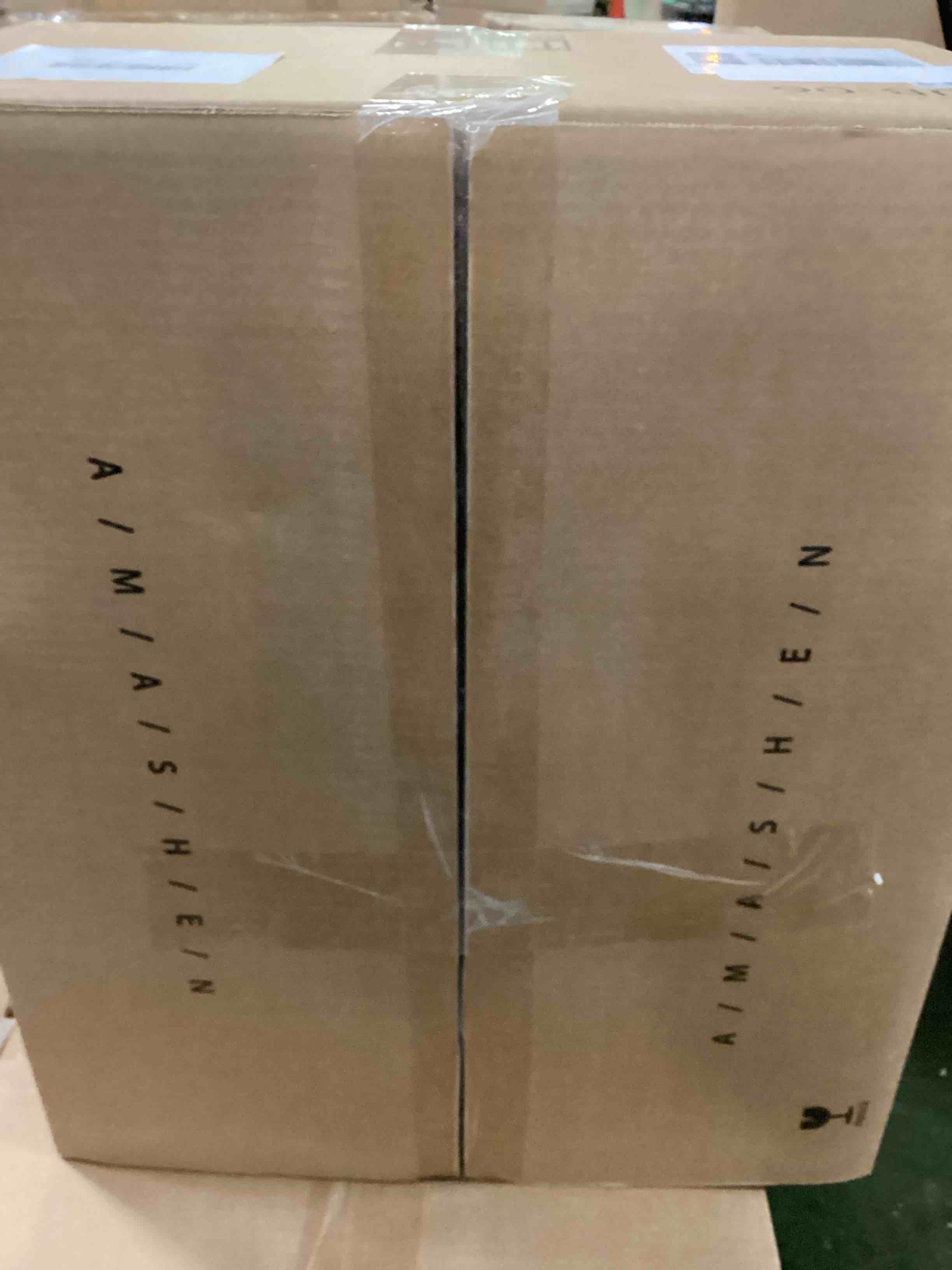 https://s3.amazonaws.com/lotting-images-prod/bidfta/RED6704429_1720484265164.jpeg