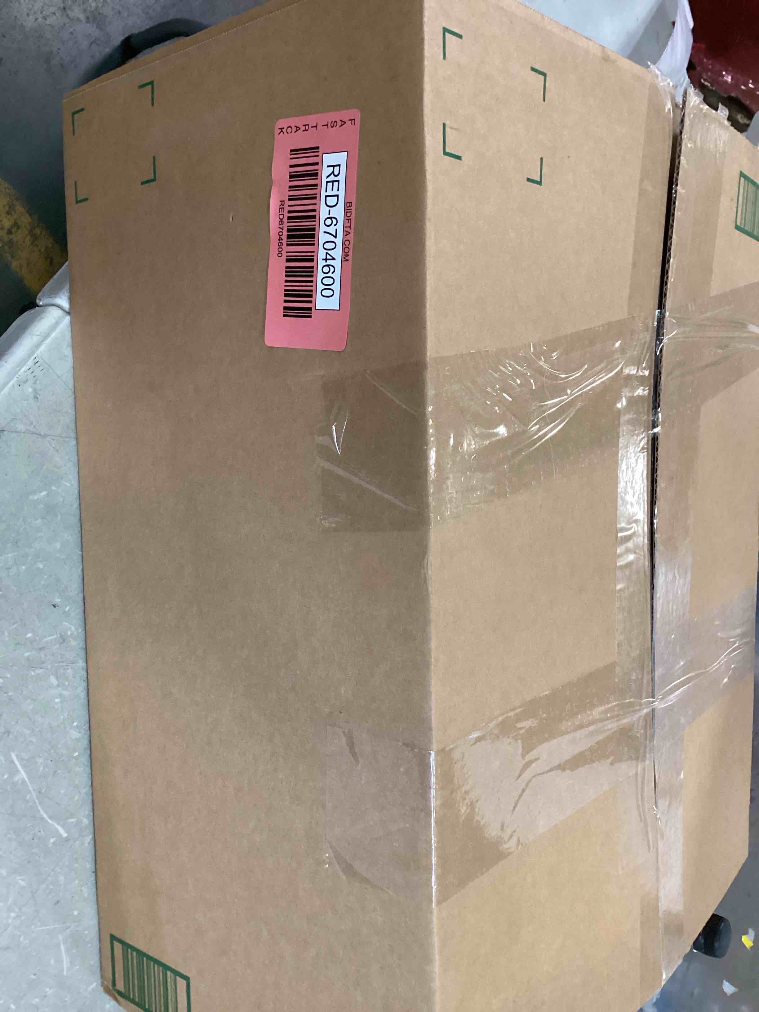 https://s3.amazonaws.com/lotting-images-prod/bidfta/RED6704600_1720564878261.jpeg