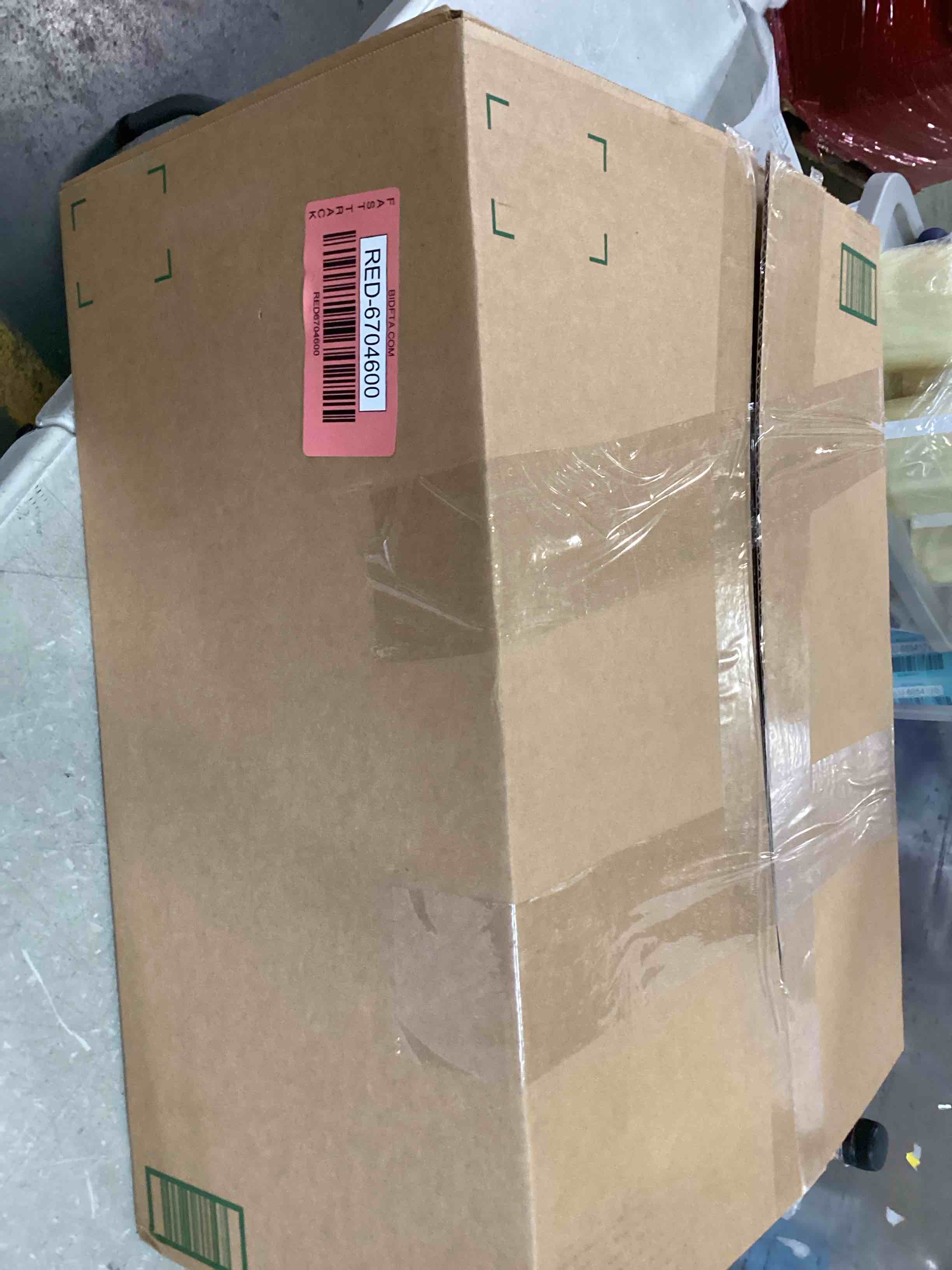 https://s3.amazonaws.com/lotting-images-prod/bidfta/RED6704600_1720564881939.jpeg