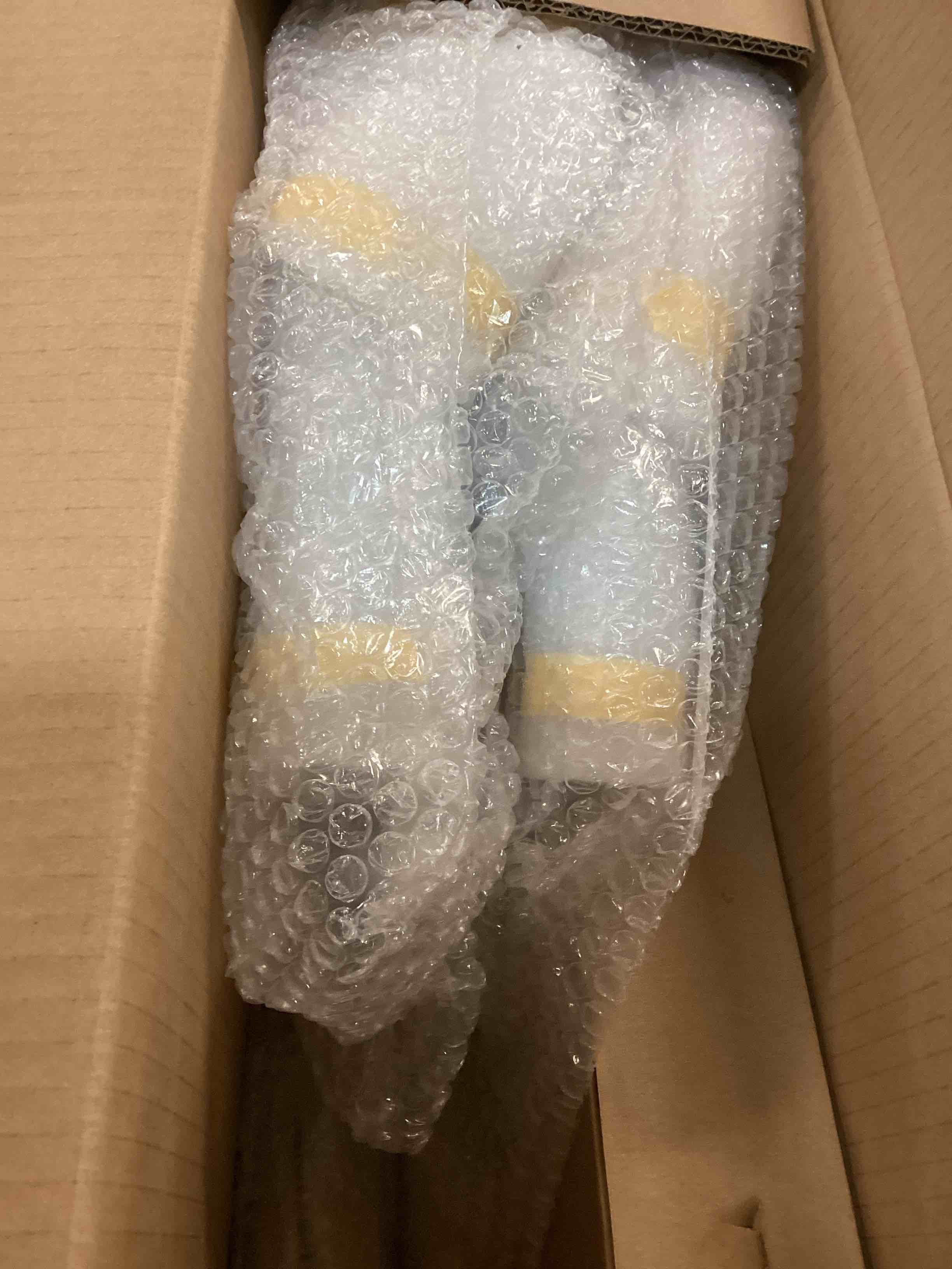 https://s3.amazonaws.com/lotting-images-prod/bidfta/RED6705510_1720453634854.jpeg