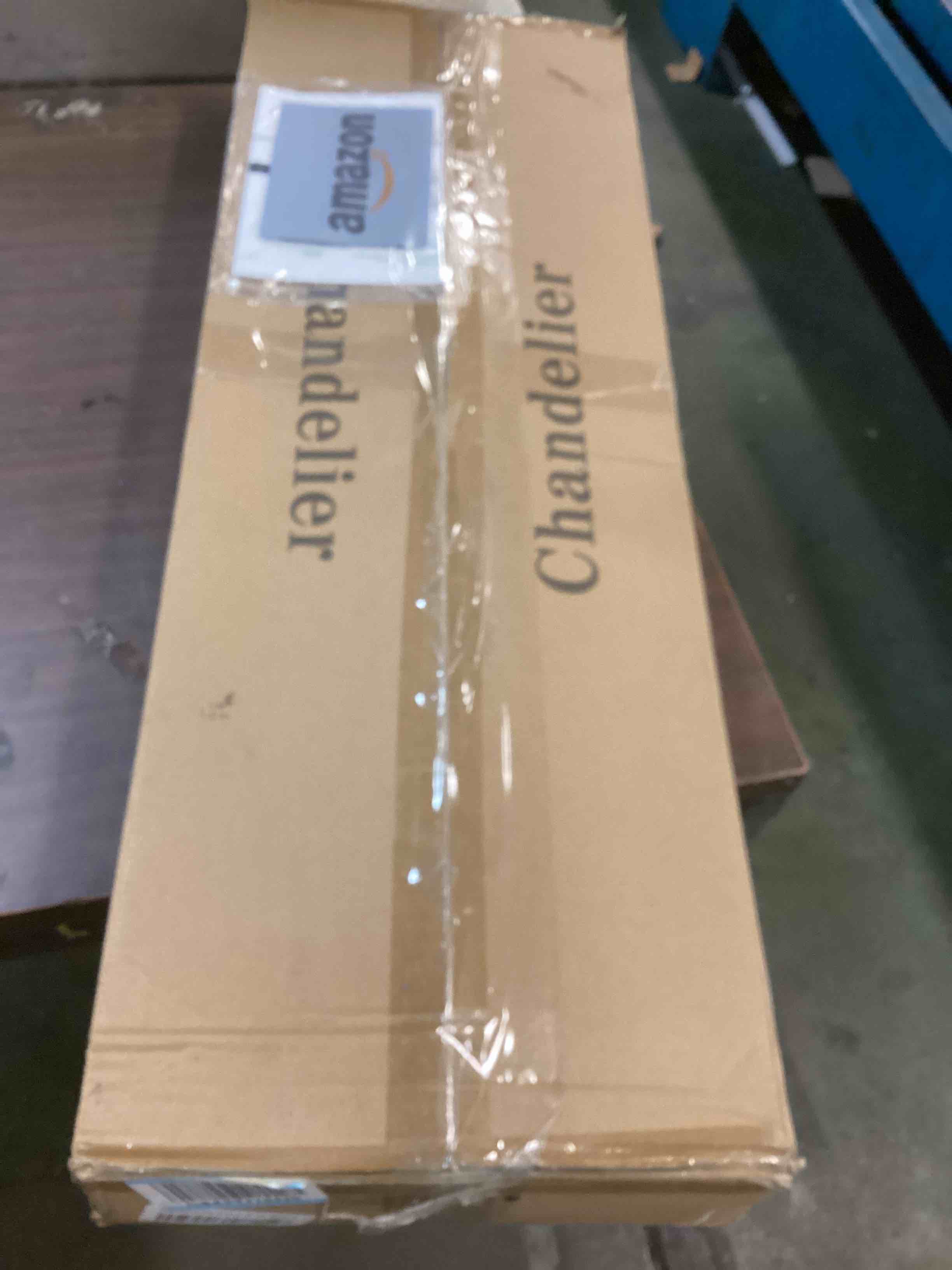 https://s3.amazonaws.com/lotting-images-prod/bidfta/RED6705751_1720527280347.jpeg