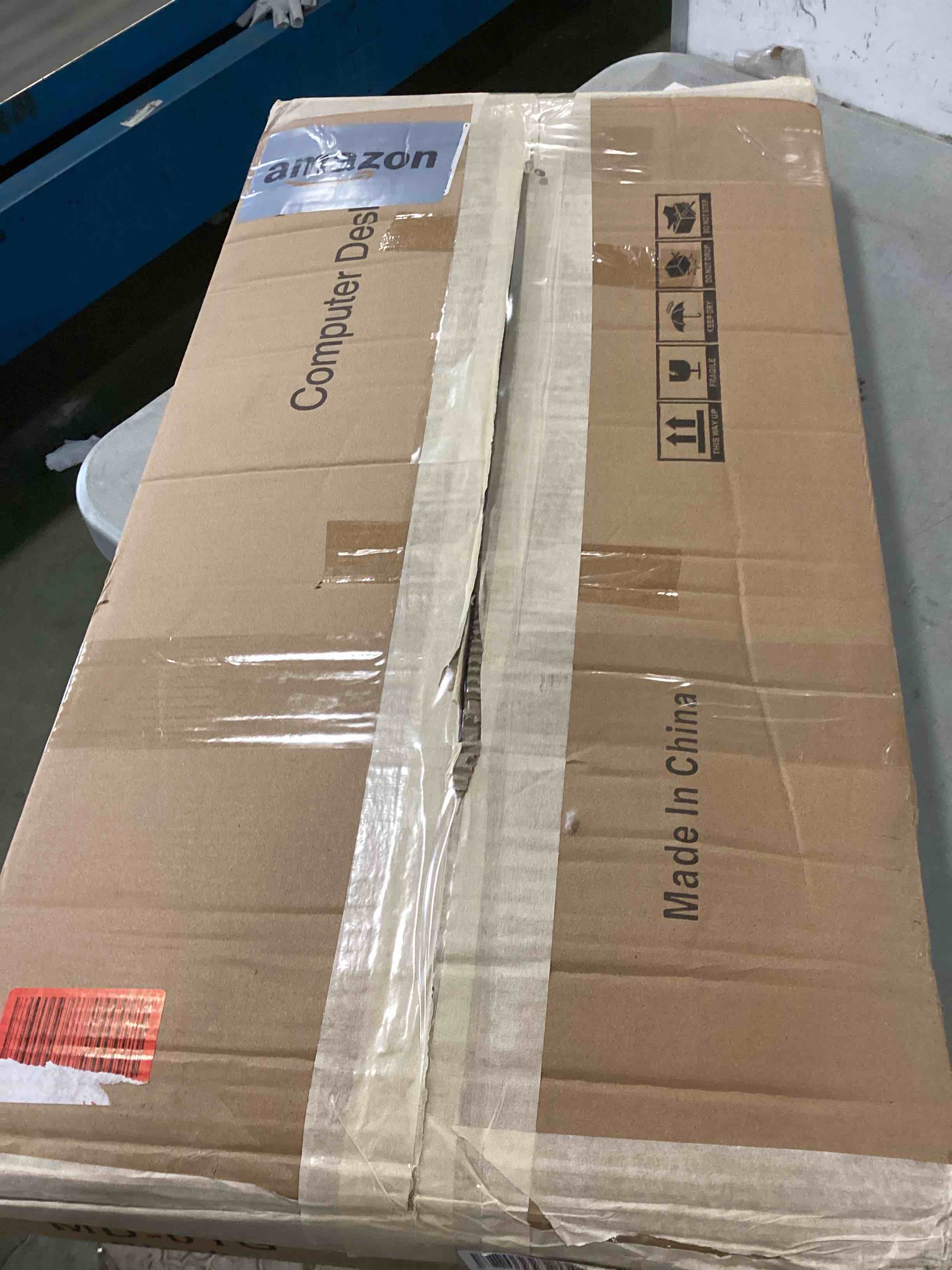https://s3.amazonaws.com/lotting-images-prod/bidfta/RED6706837_1720805456084.jpeg