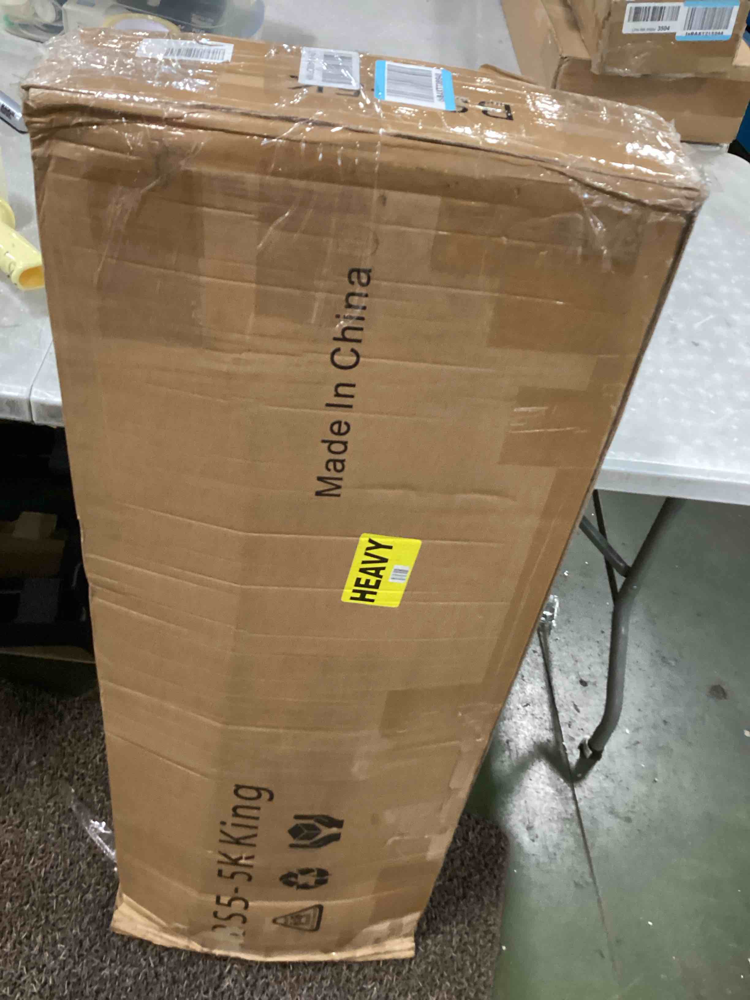 https://s3.amazonaws.com/lotting-images-prod/bidfta/RED6707279_1721135574787.jpeg