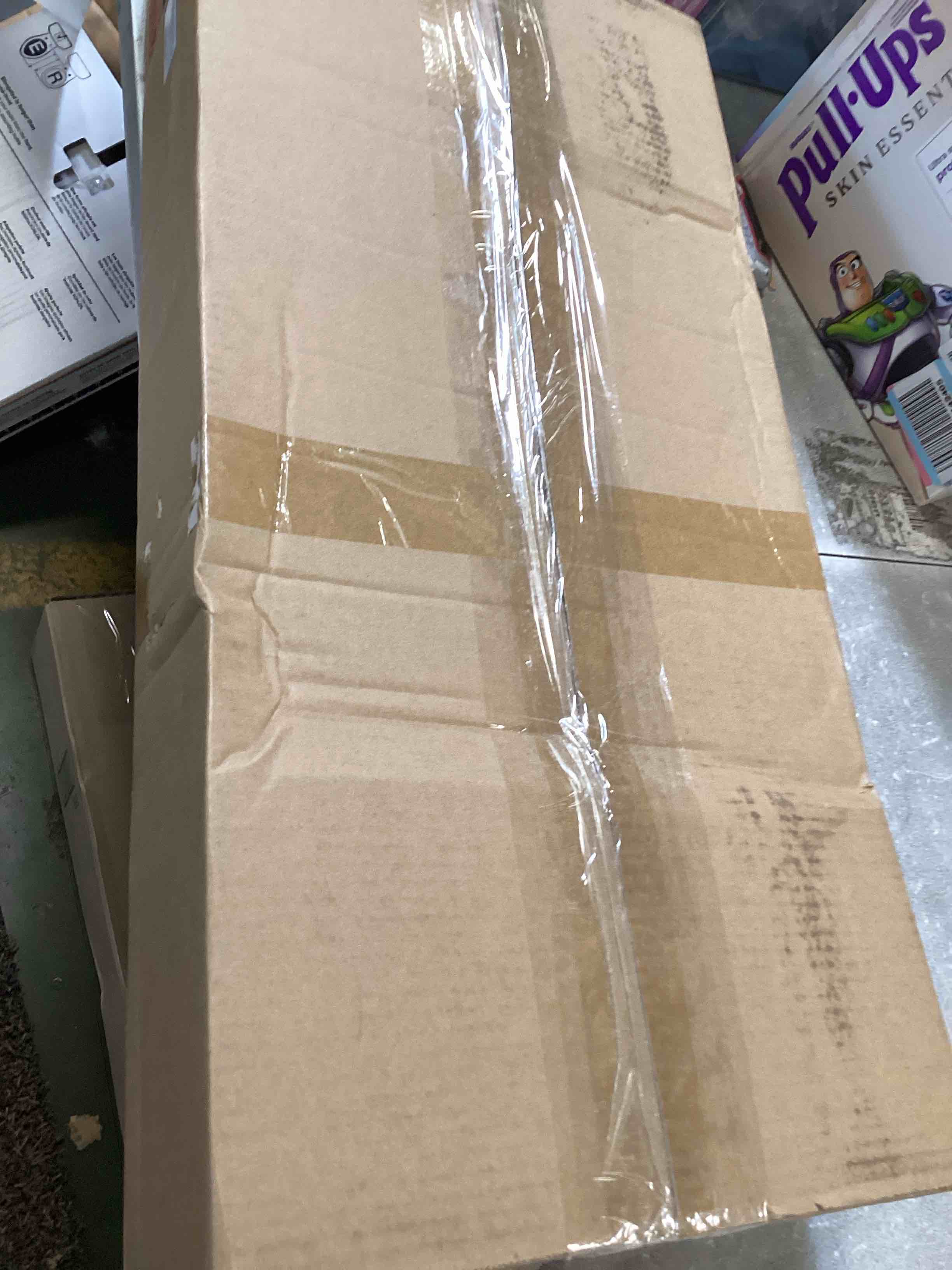 https://s3.amazonaws.com/lotting-images-prod/bidfta/RED6707362_1721145862430.jpeg